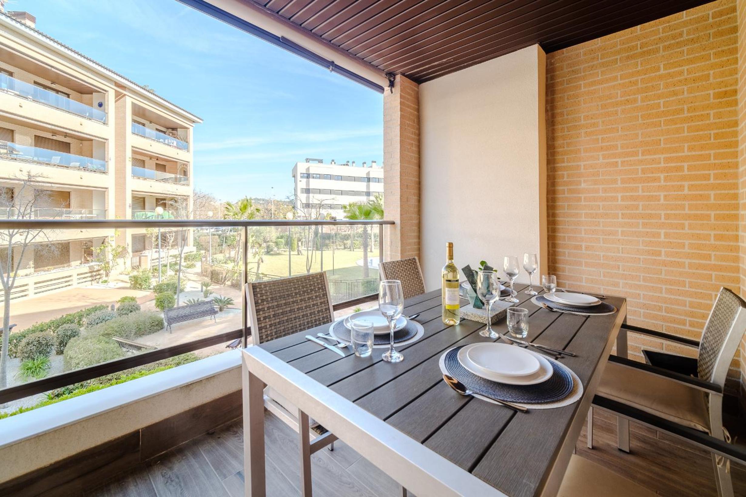Hotel Brisas del Arenal Apartment Javea by Rock Rentals - Image 1