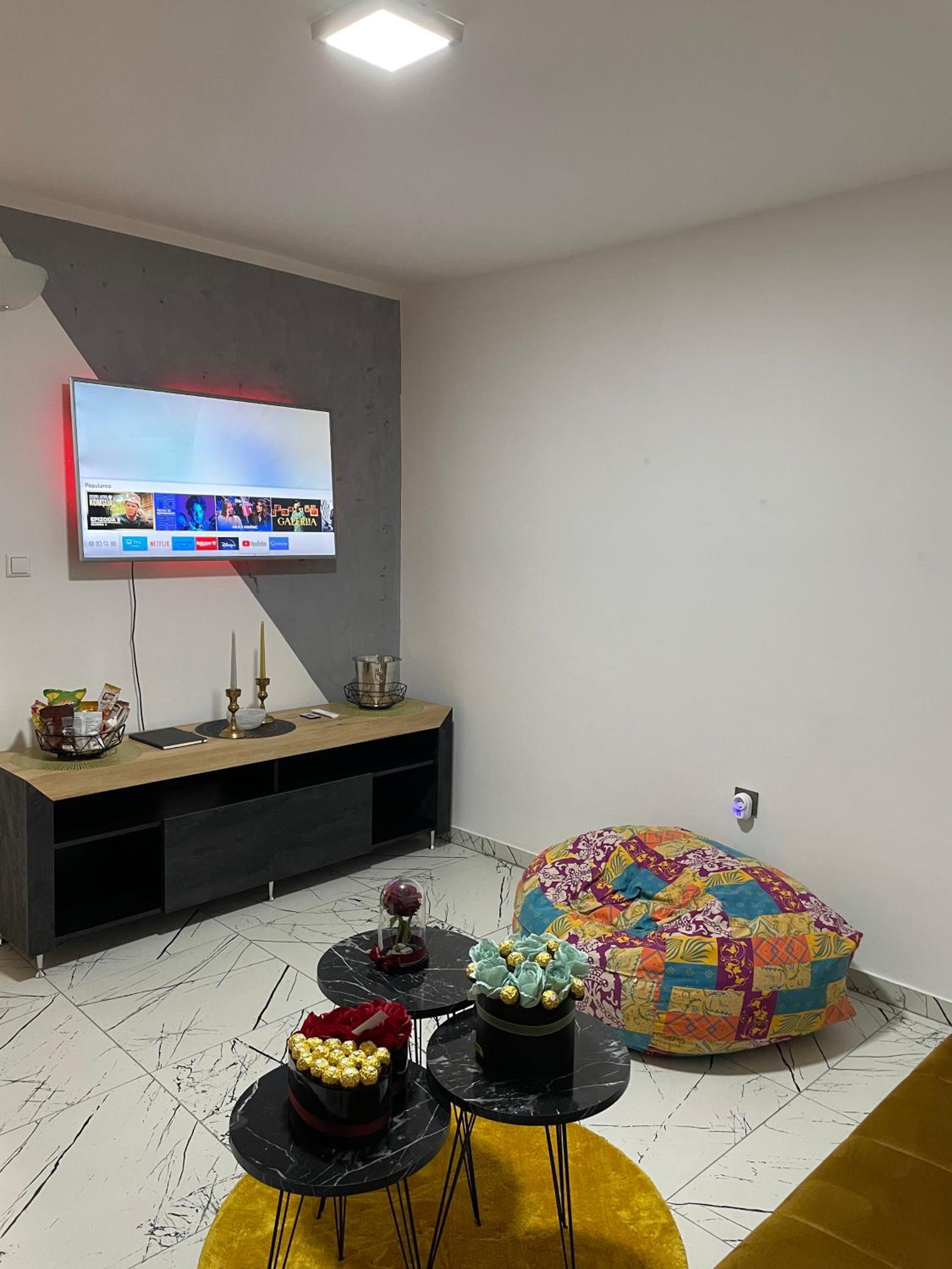 Hedonist Spa Jacuzzi Sarajevo Free parking