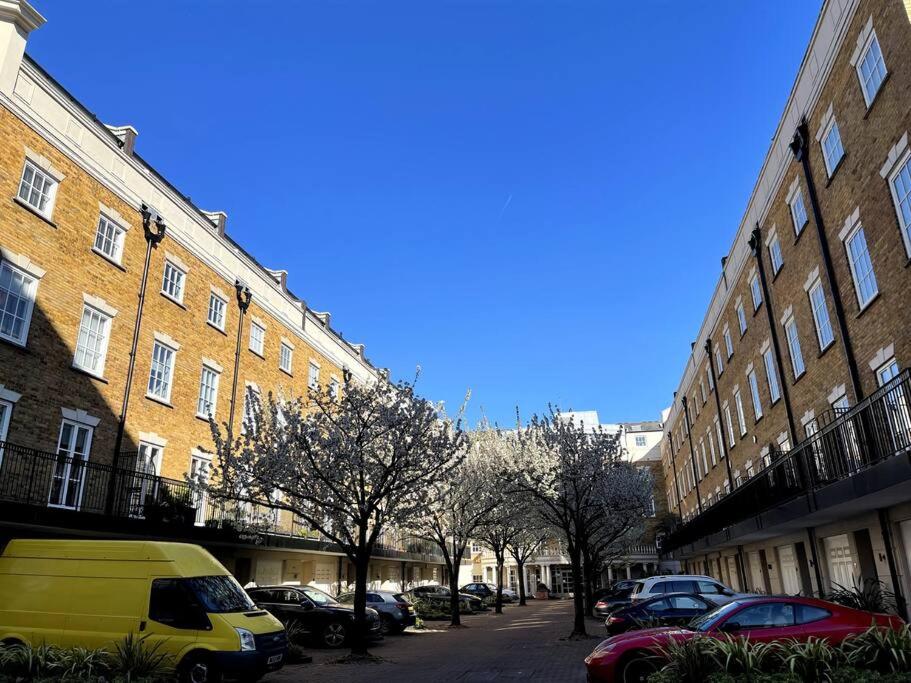 Chelsea Harbour