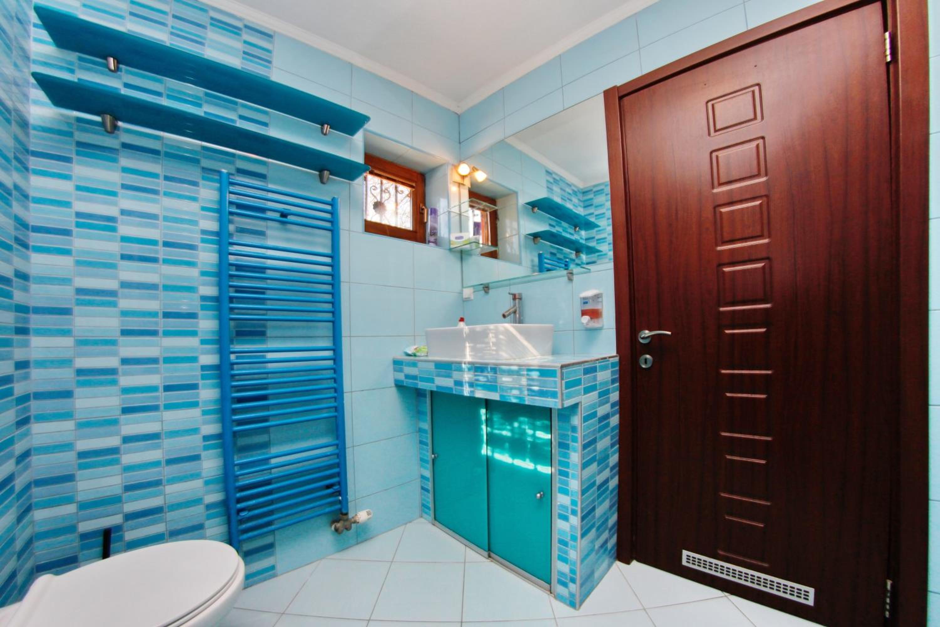 Hedonist Spa Jacuzzi Sarajevo Free parking