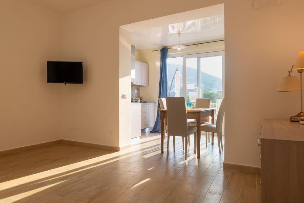 Ischia Riva House Apartament photo 4