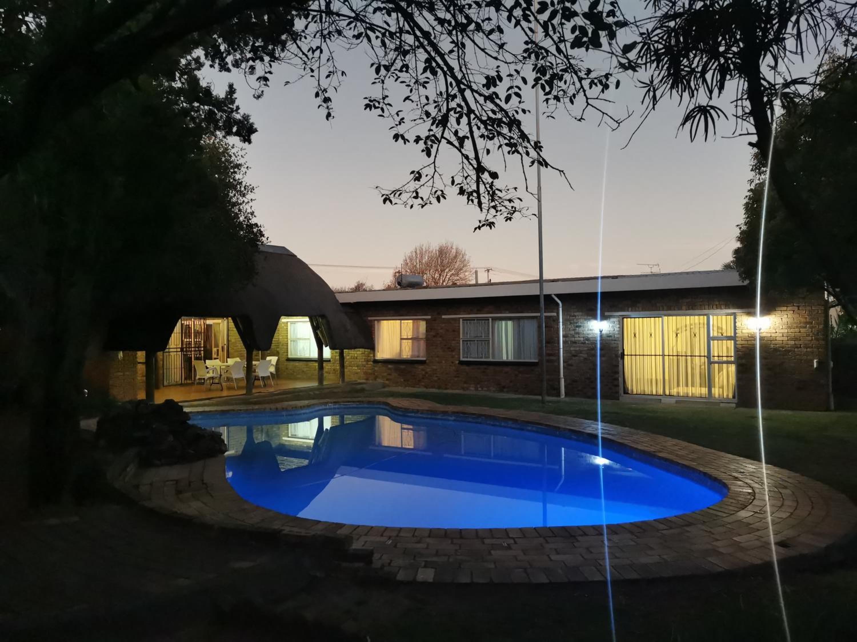 Exclusive Private Room in Joburg No loadshedding