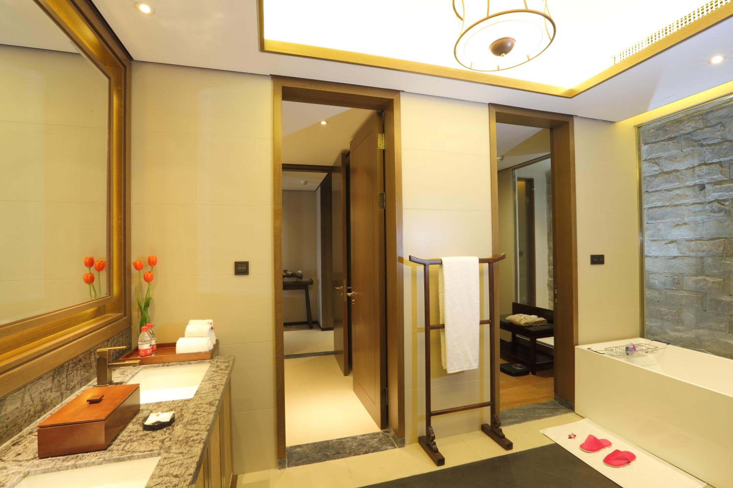 SN Zhejiang LinHai International Hotel - Property Image 18