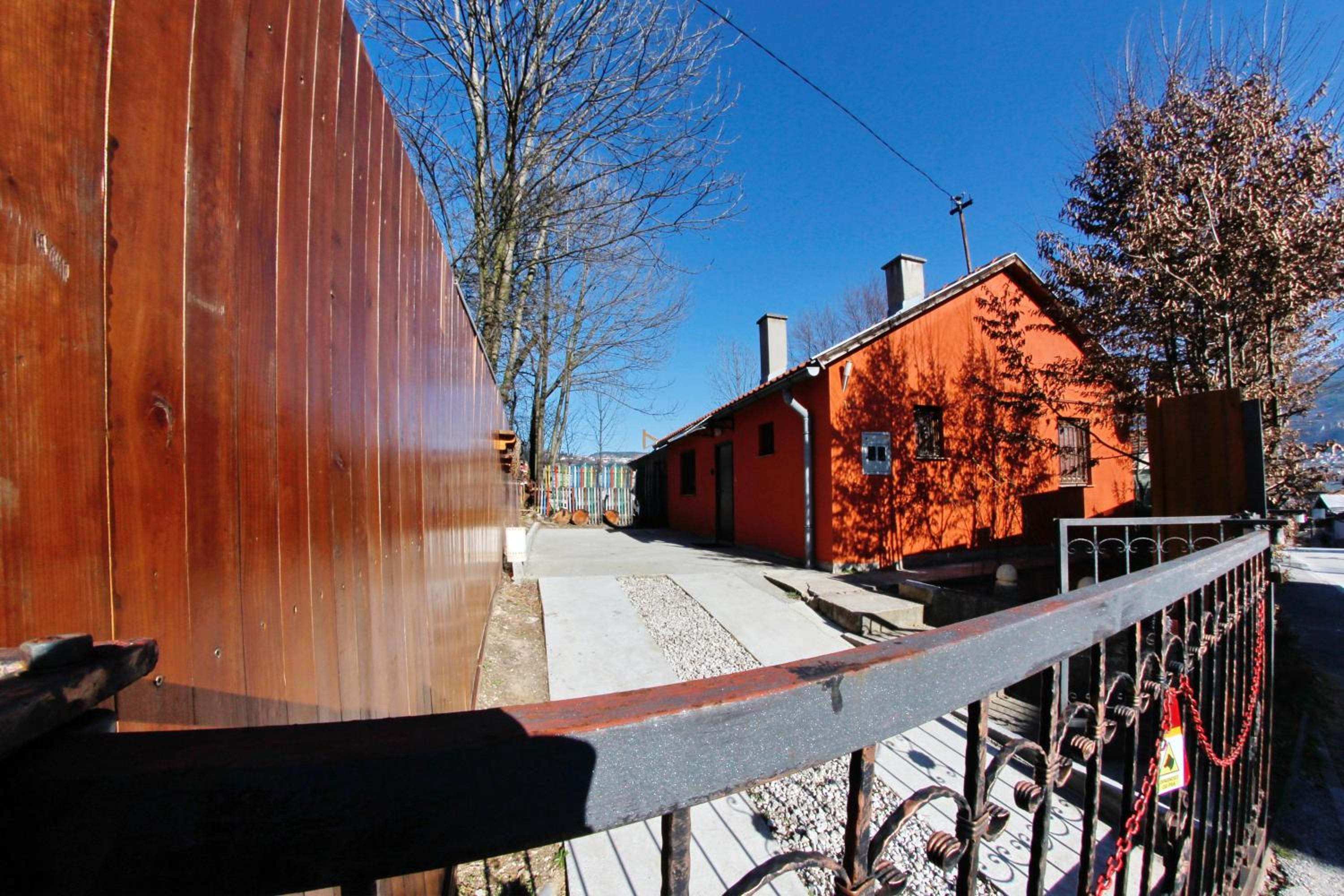 Hedonist Spa Jacuzzi Sarajevo Free parking