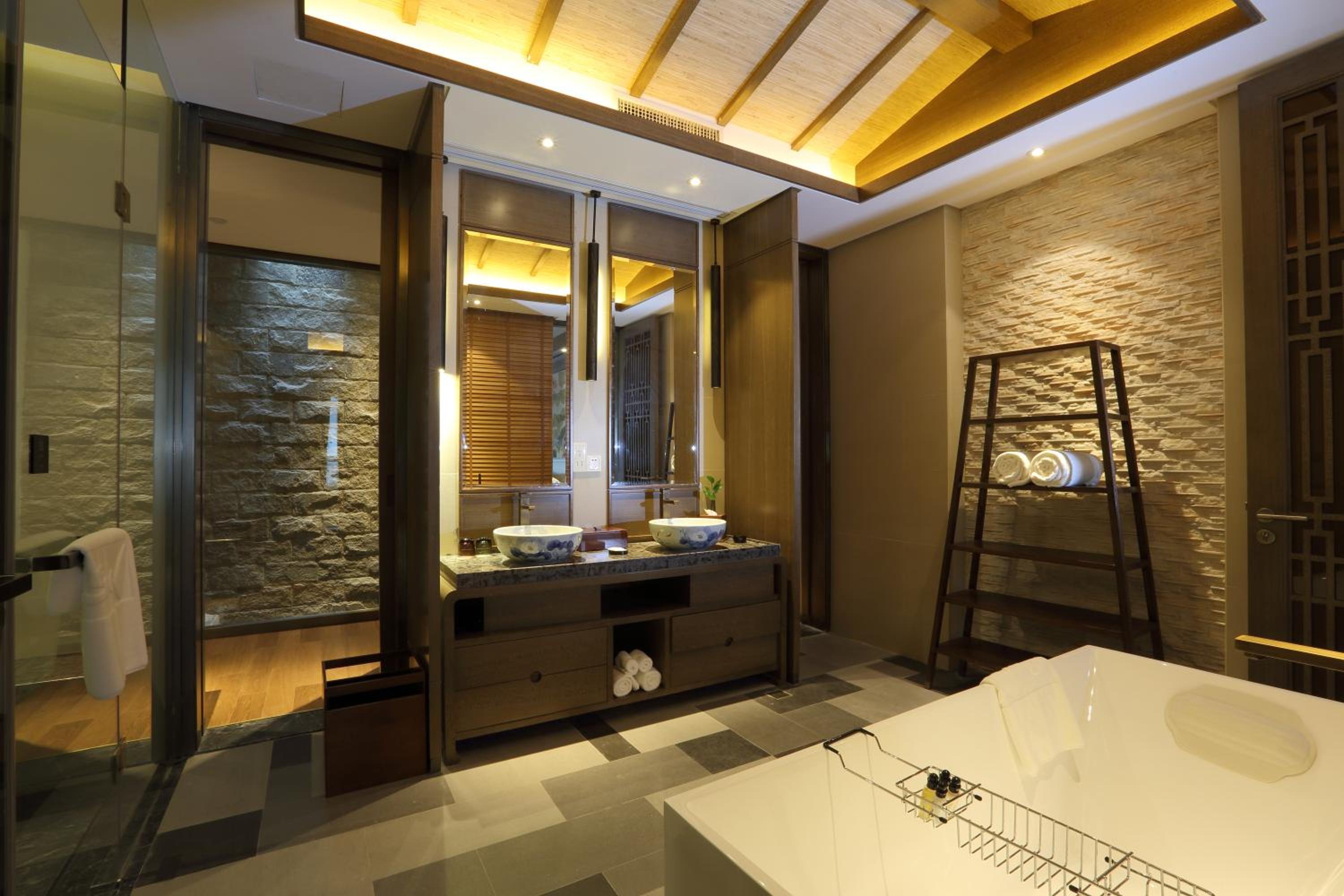 SN Zhejiang LinHai International Hotel - Property Image 21