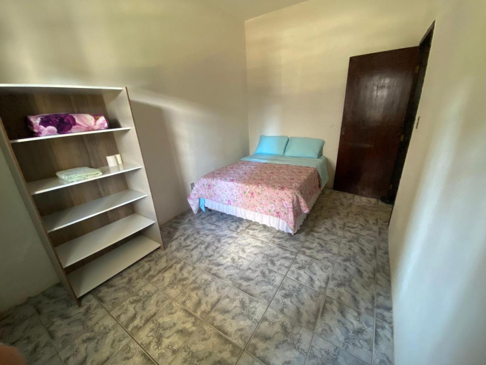Apartamento Inteiro Central 2 Quartos e Kitnet Inteira 01 quarto