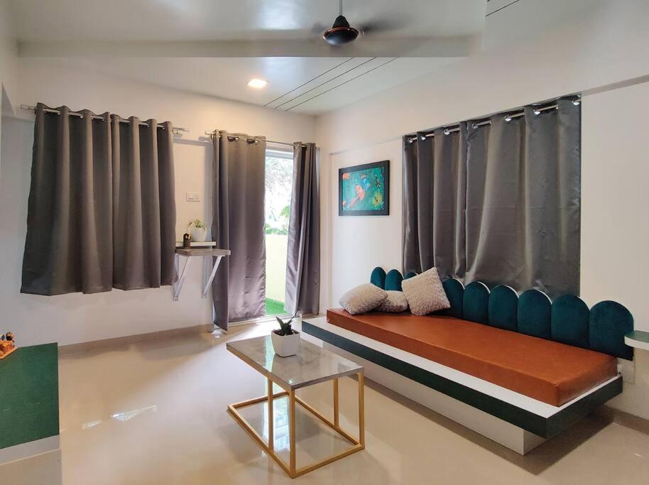 Copper 11 Service Apartments -SB Road, Shivaji Nagar, Pune view 5