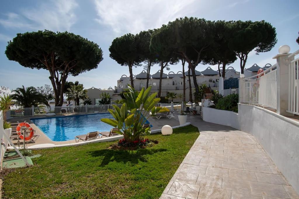 Marbella Vacations - CasaDelSol-Marbella-Sonce,piasek,szmaragdowa woda - Property Image 31