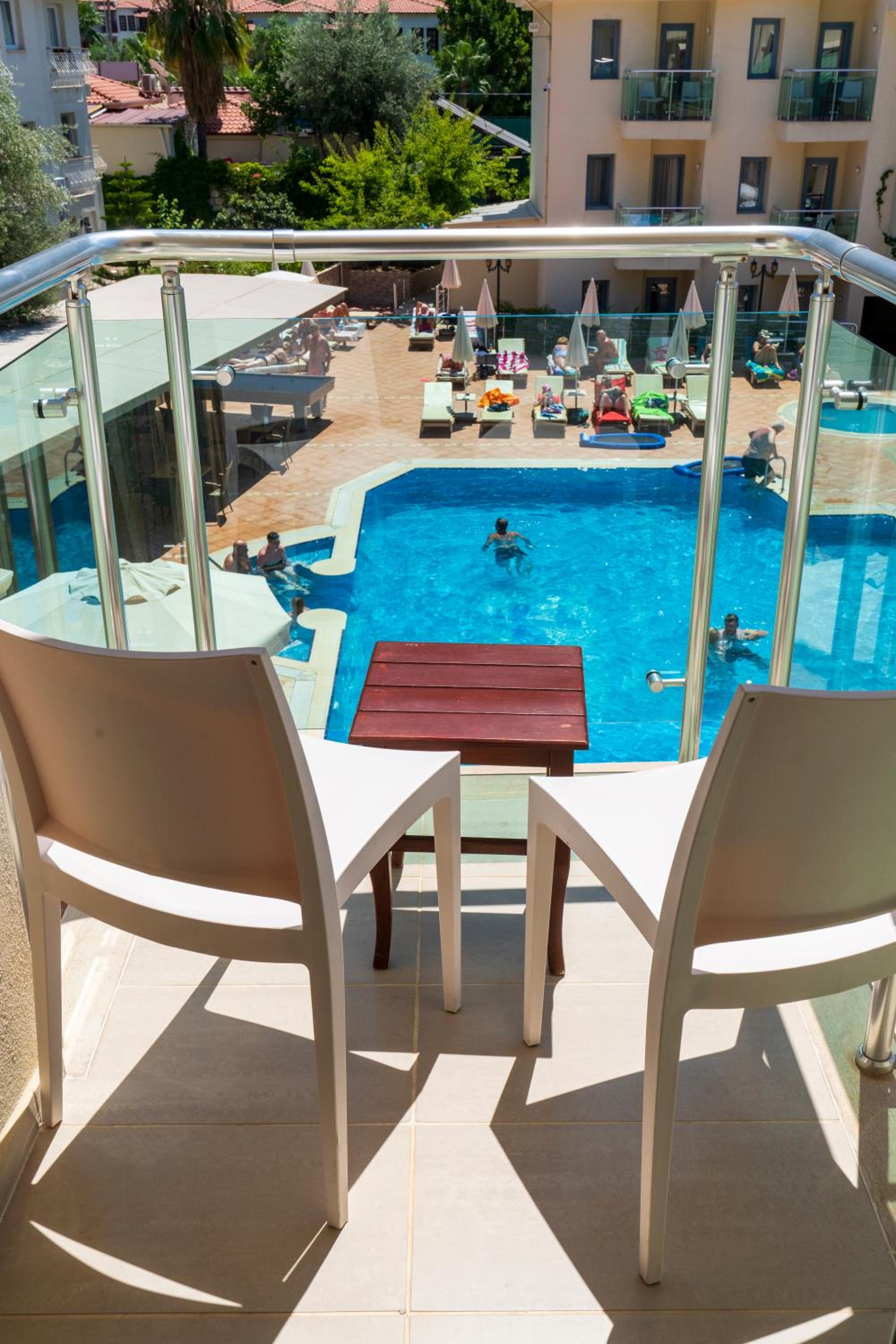 Belcehan Hotel
