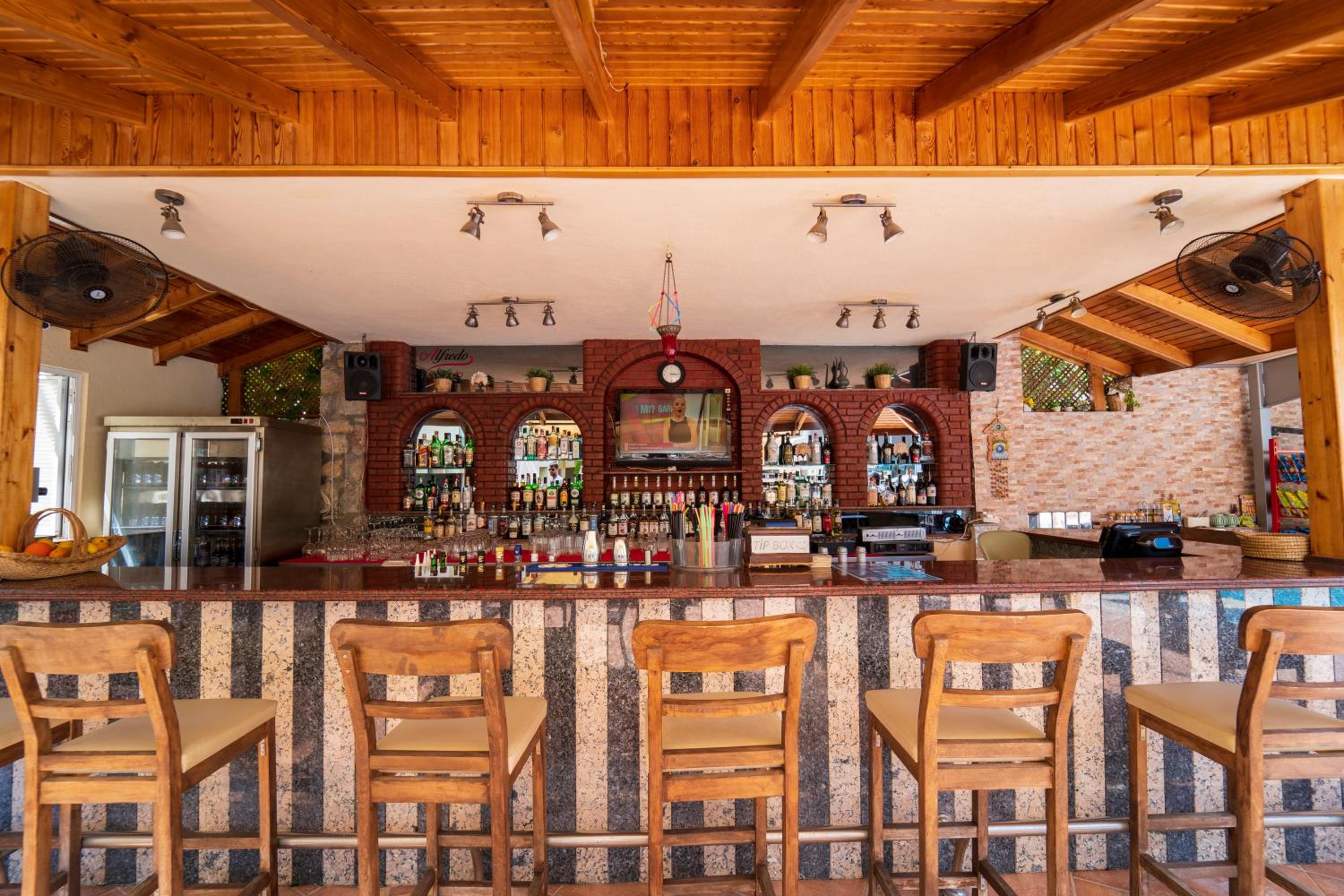 Belcehan Hotel