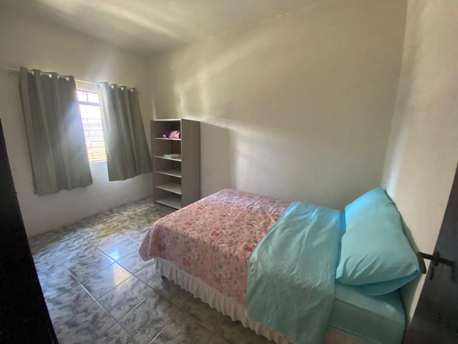 Apartamento Inteiro Central 2 Quartos e Kitnet Inteira 01 quarto