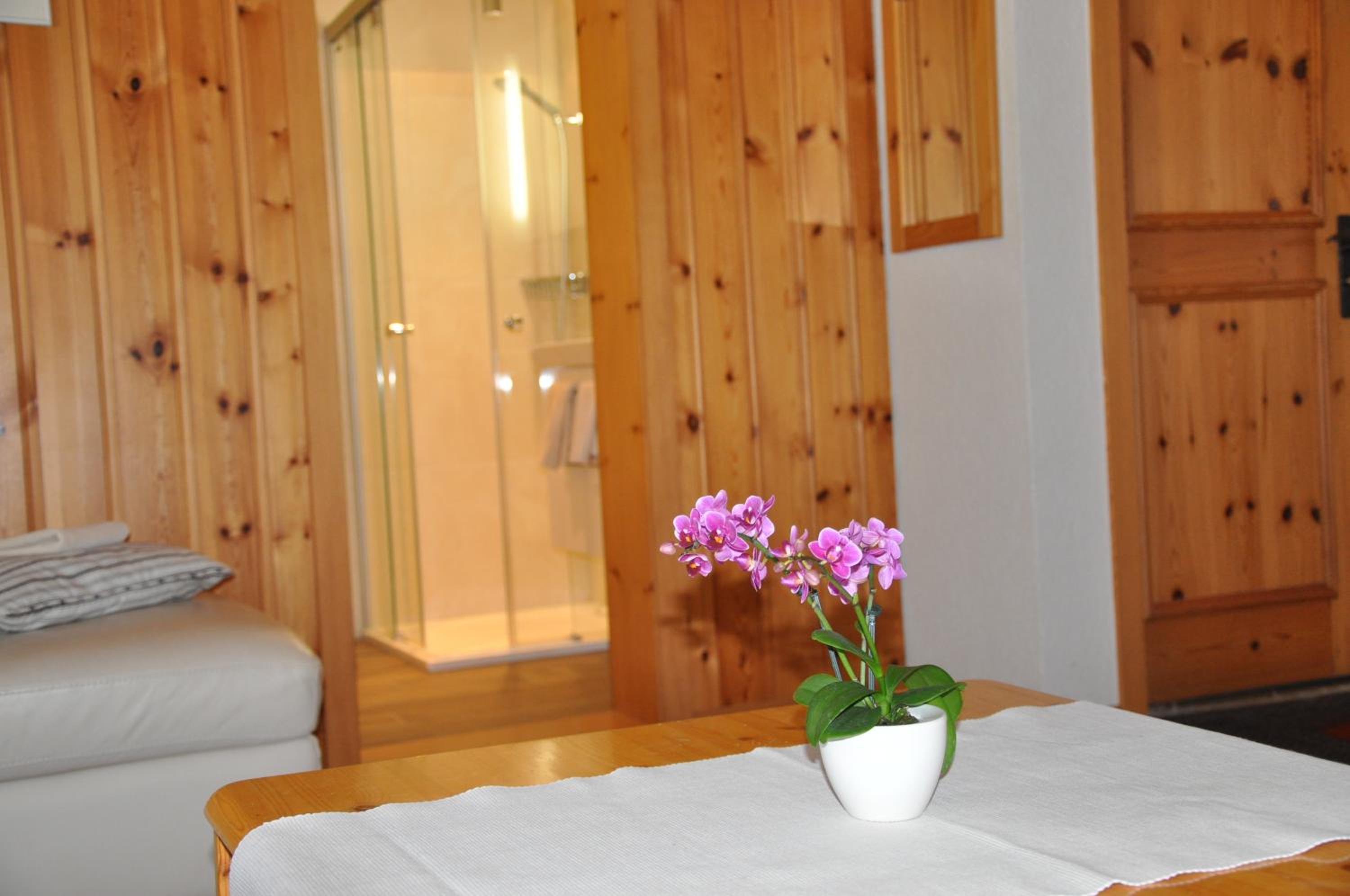 FERIENWOHNUNGEN Chalet Hohturnen