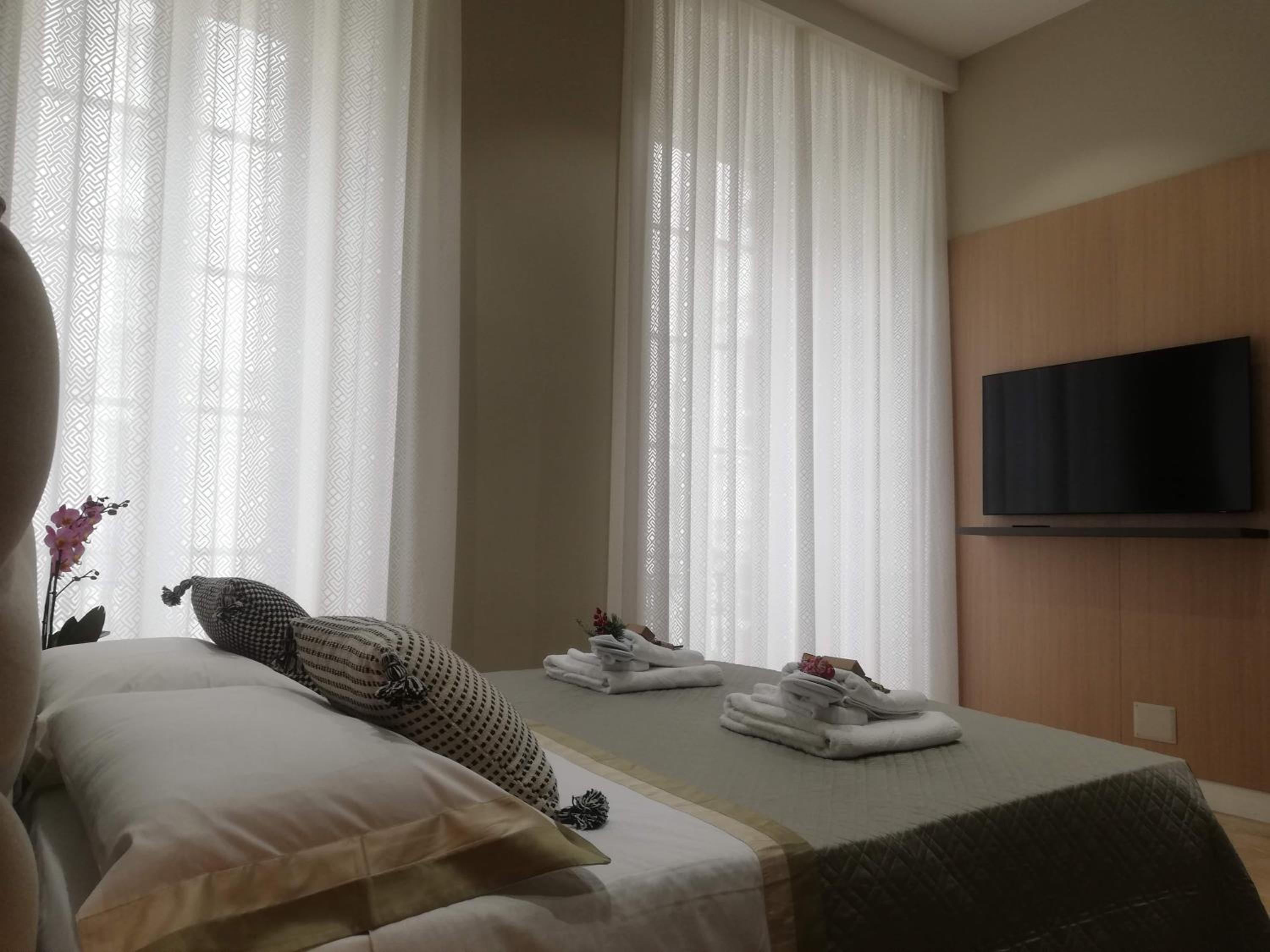 Napoli Mariana Luxury