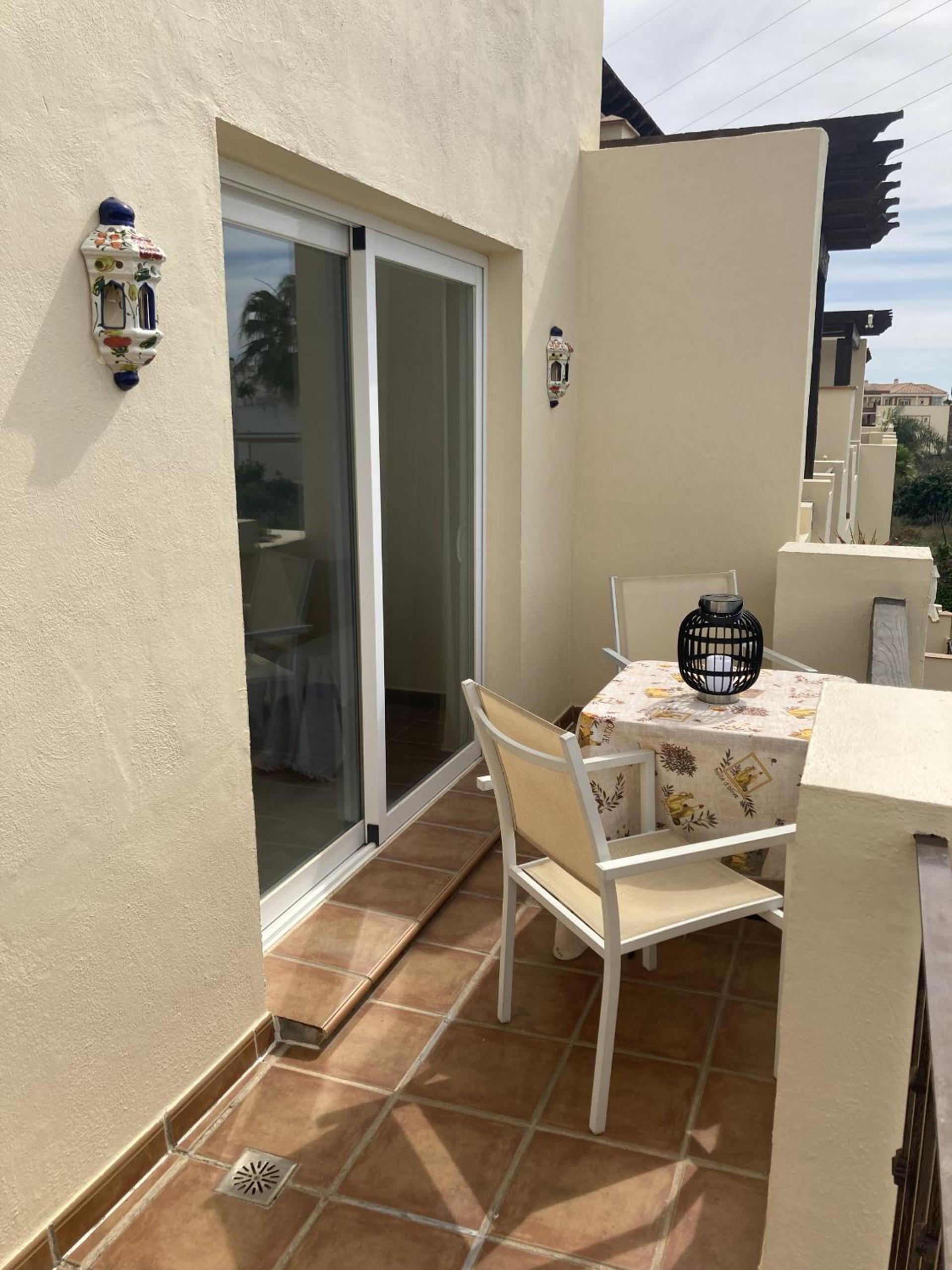 Stunning Golf View Apt, Miraflores Golf