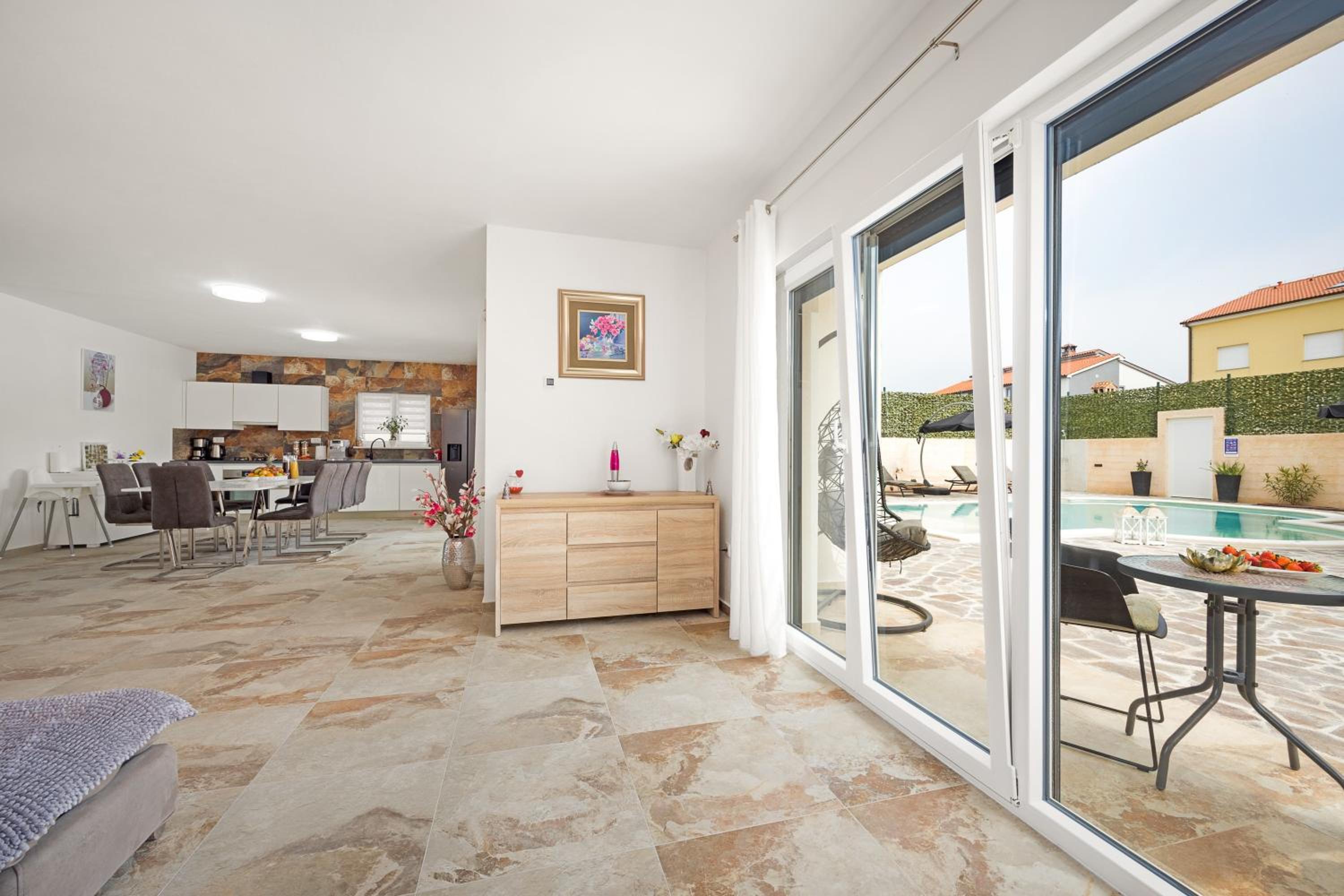 Villa Nur Amela view 3