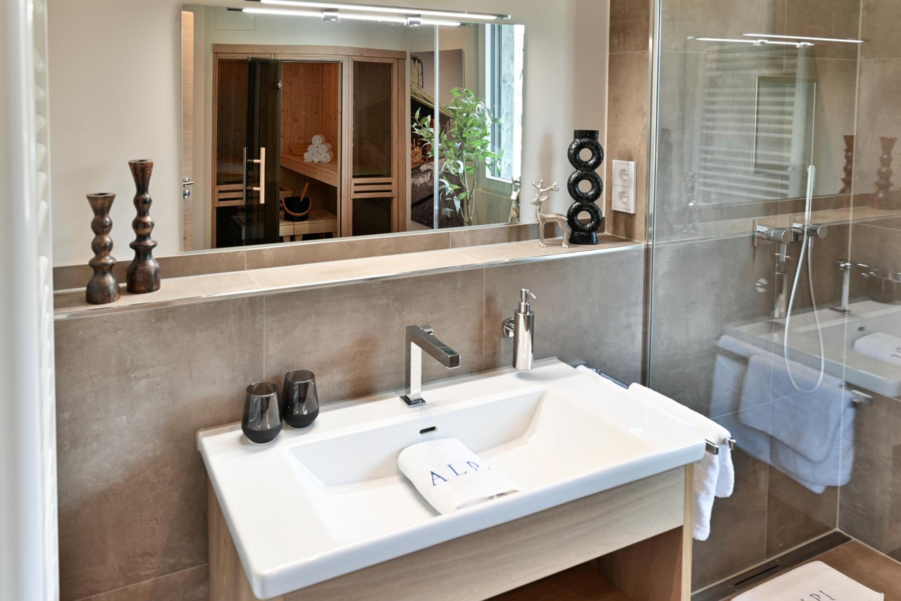 Boutique ChaletS Alpi mit Sauna & Kino