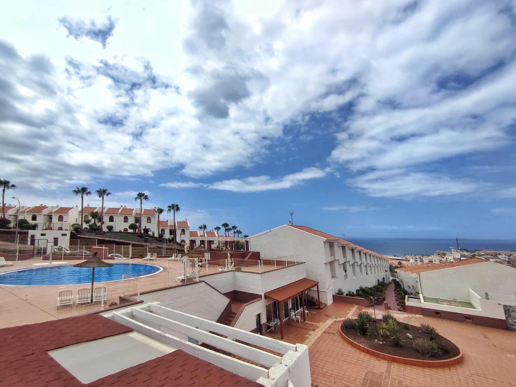 Hotel Sunshine Villas Canarias - Image 1