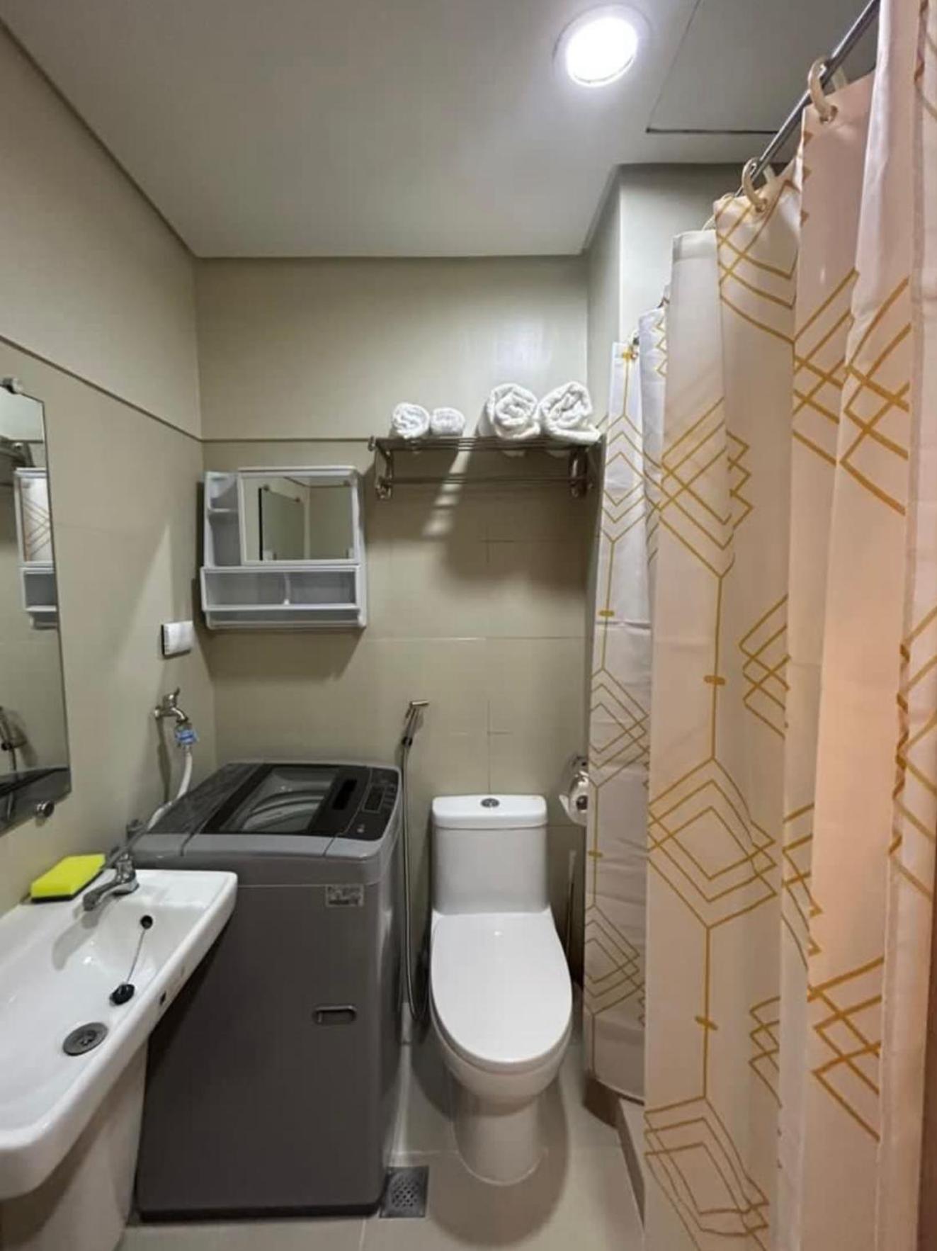 The Estrella Suite at the Mall of Asia Complex view 3