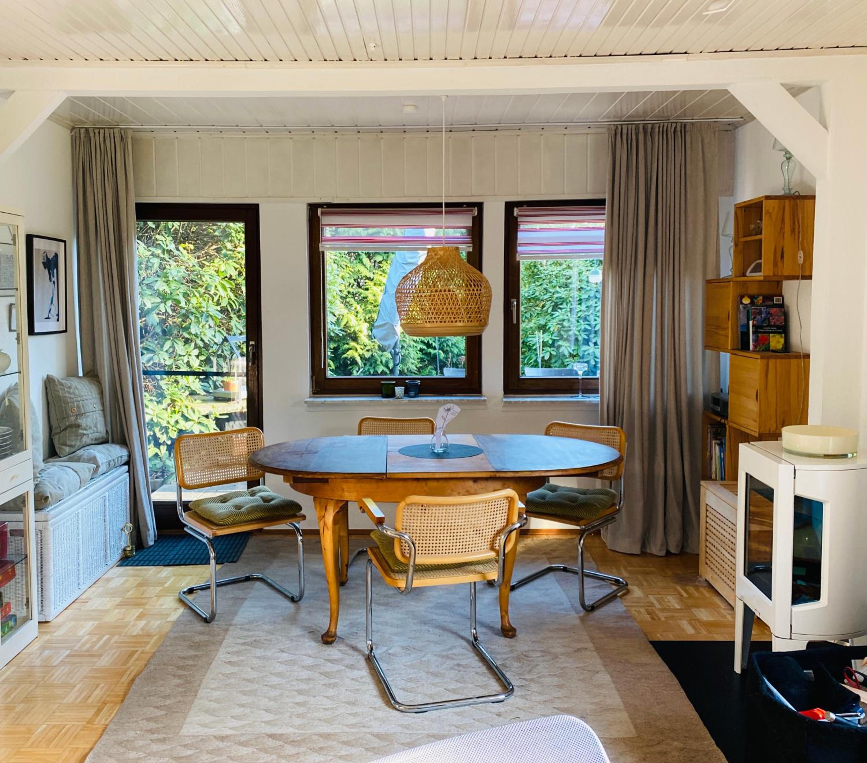 Gelbes Haus bei Mardorf am Steinhuder Meer