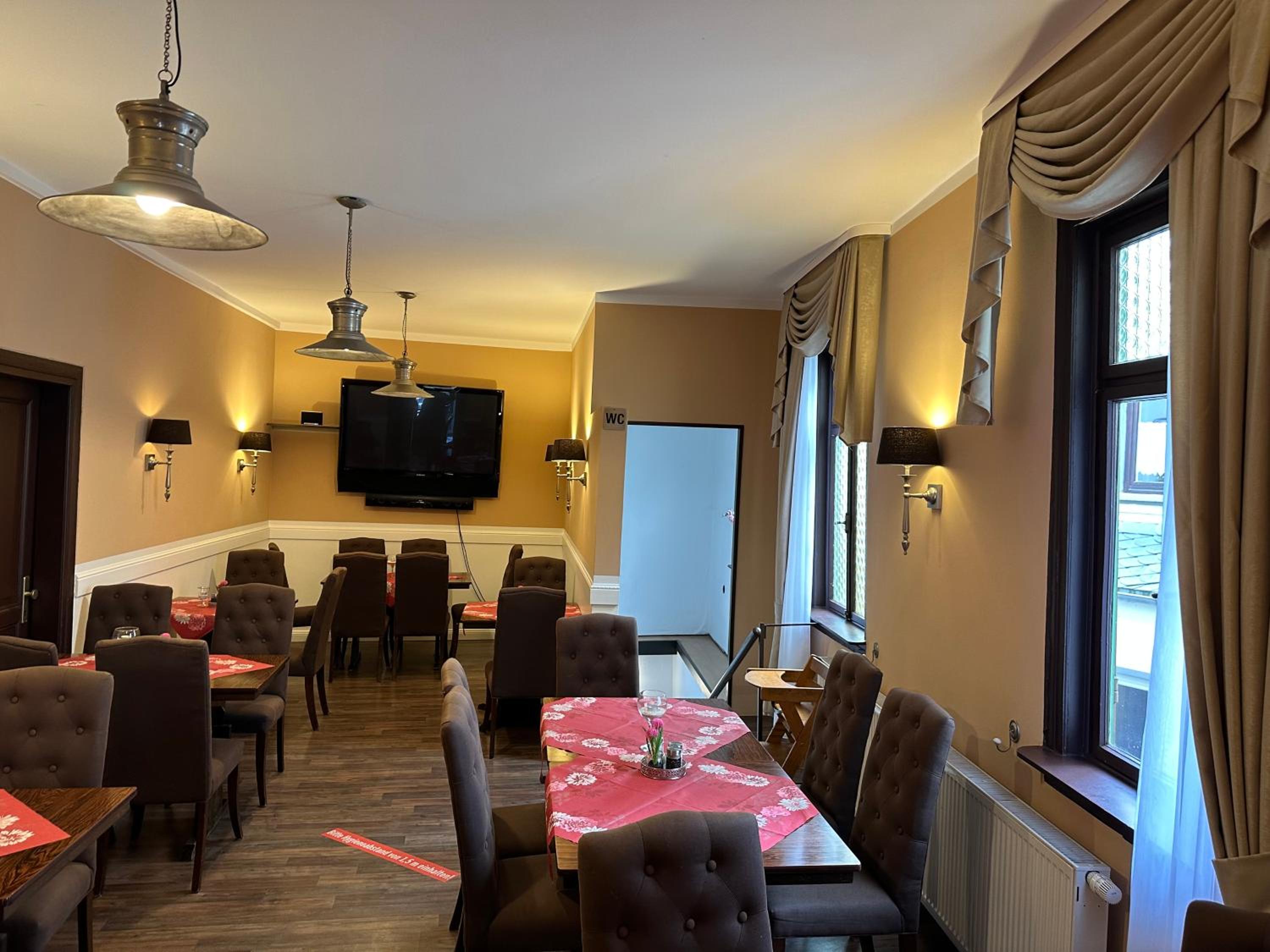 restaurant
