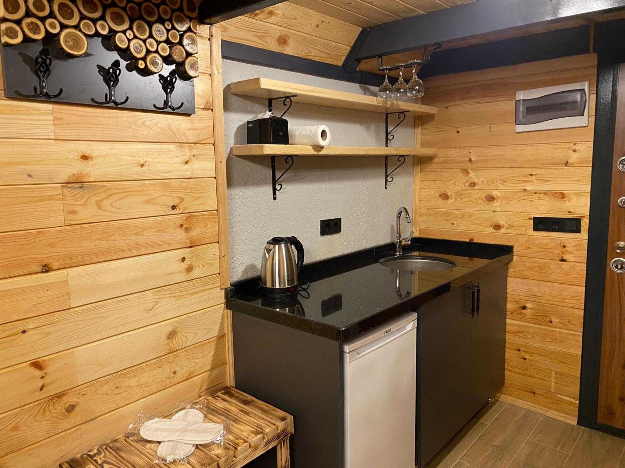 Suport Suit Bungalov