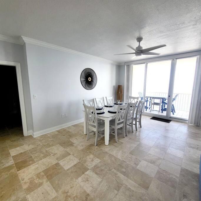 Bristol 2003-Gorgeous Beachfront Condo in Resort- 4bd45 bath - Sleeps 13 view 3