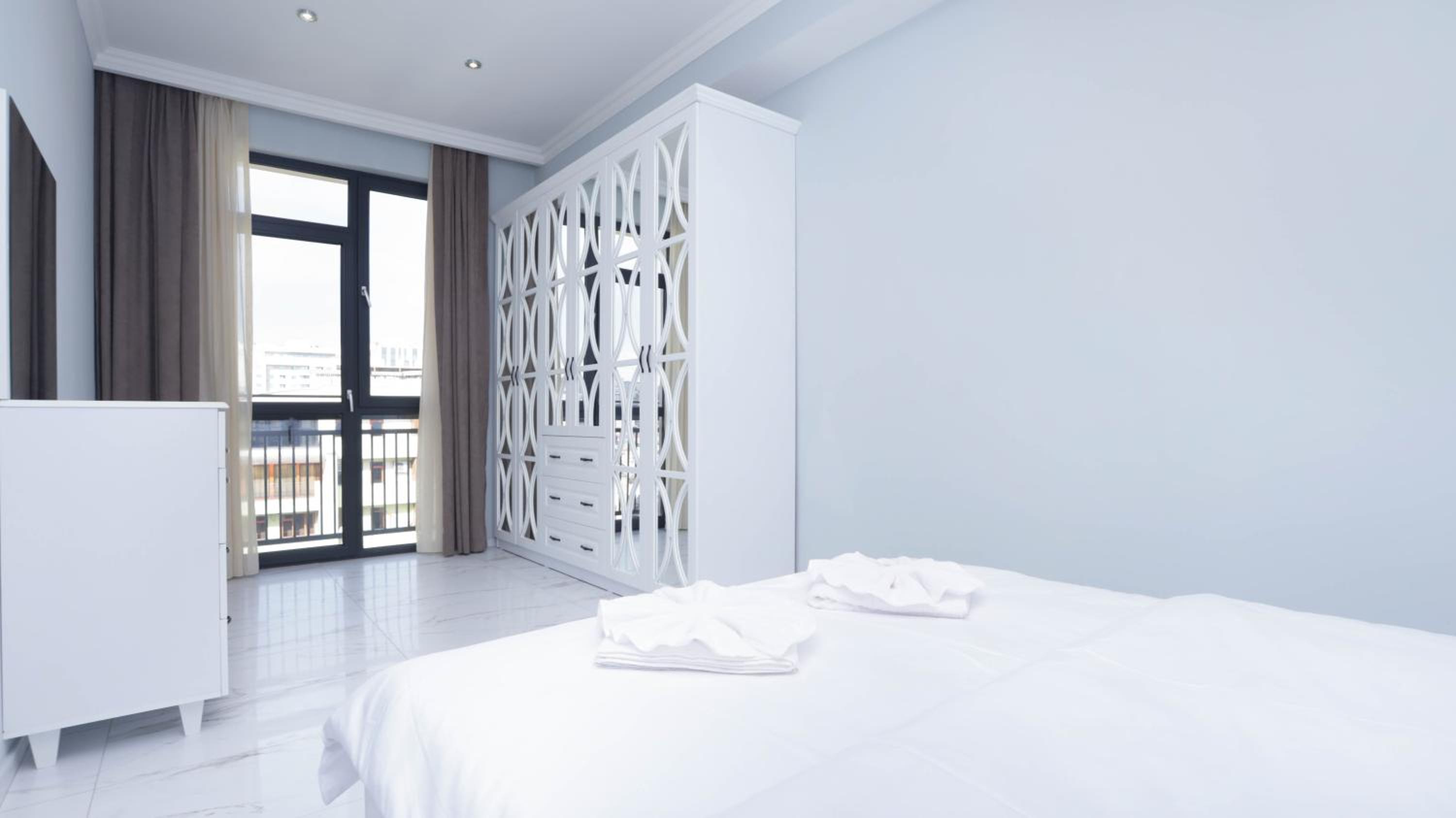 Apart-hotel on Koghbatsi 16