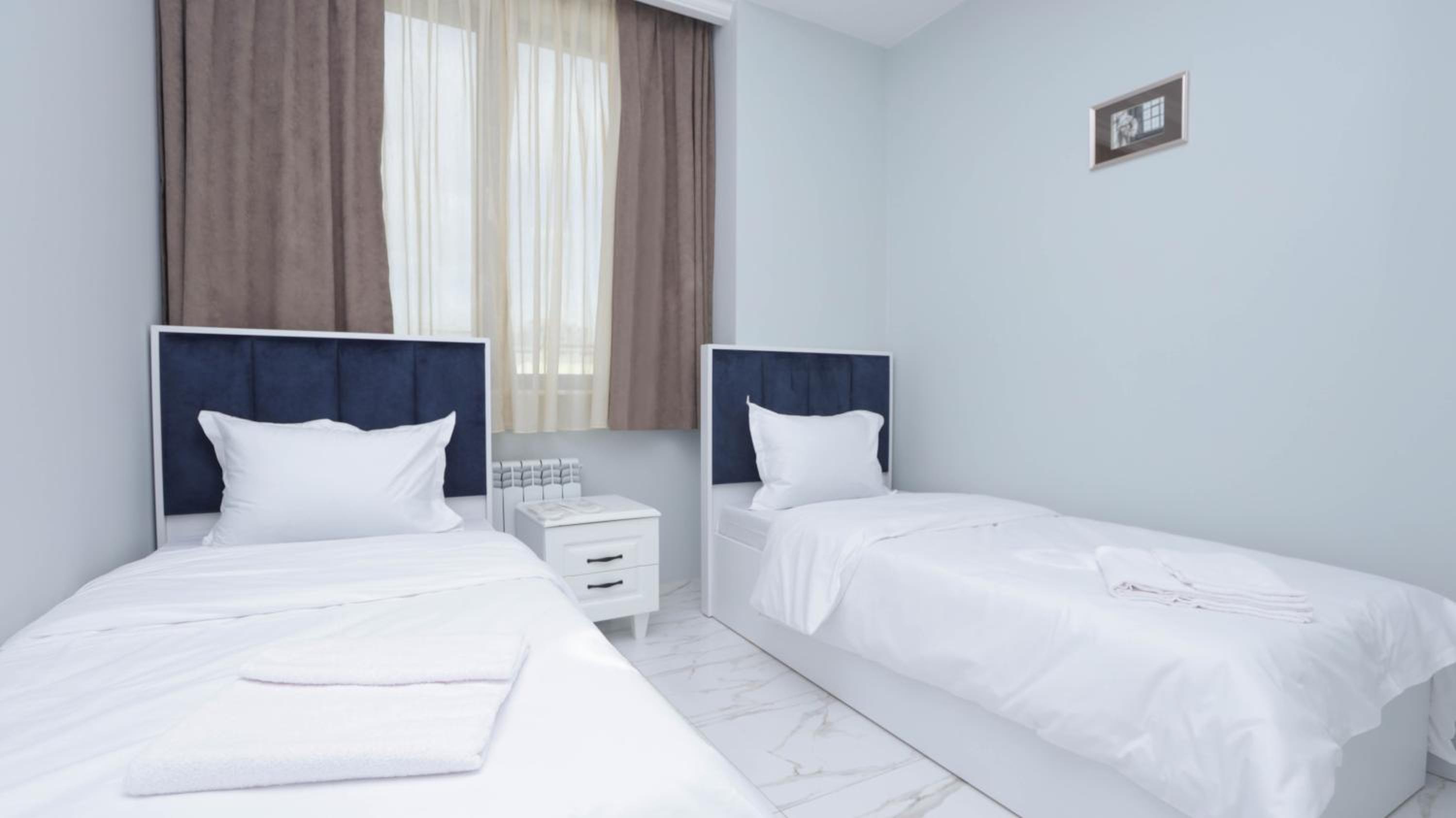 Apart-hotel on Koghbatsi 16
