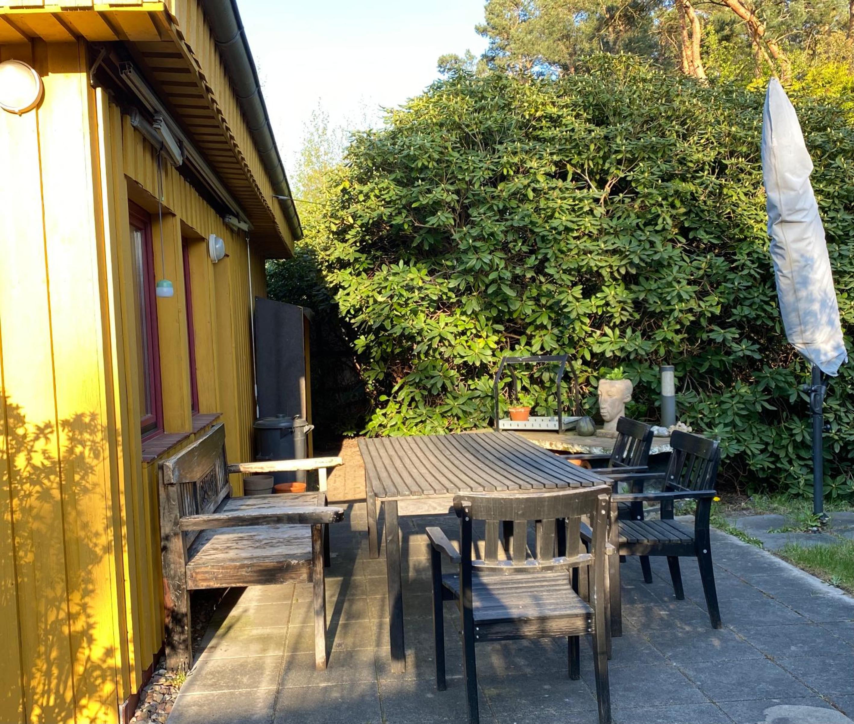 Gelbes Haus bei Mardorf am Steinhuder Meer