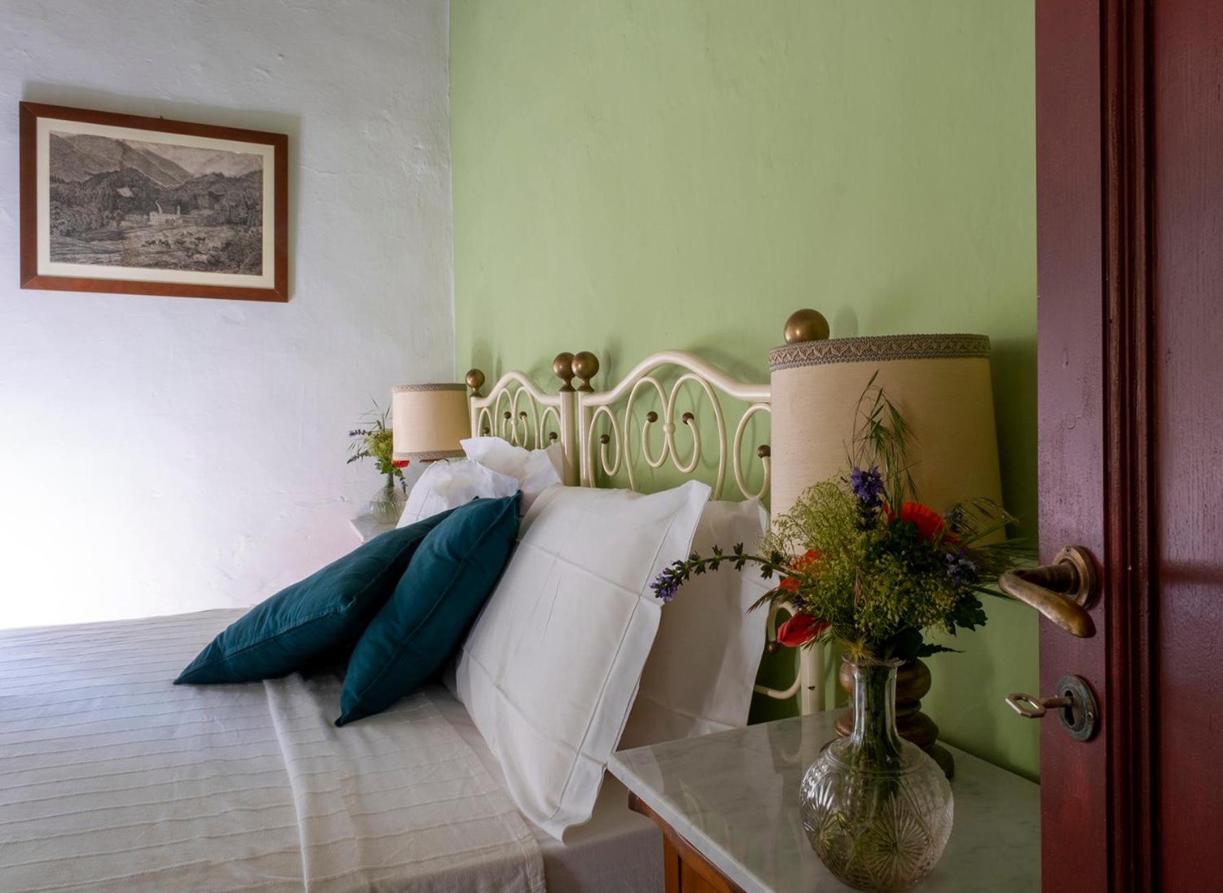 Tuscan Farmhouses at Castello del Calcione Estate