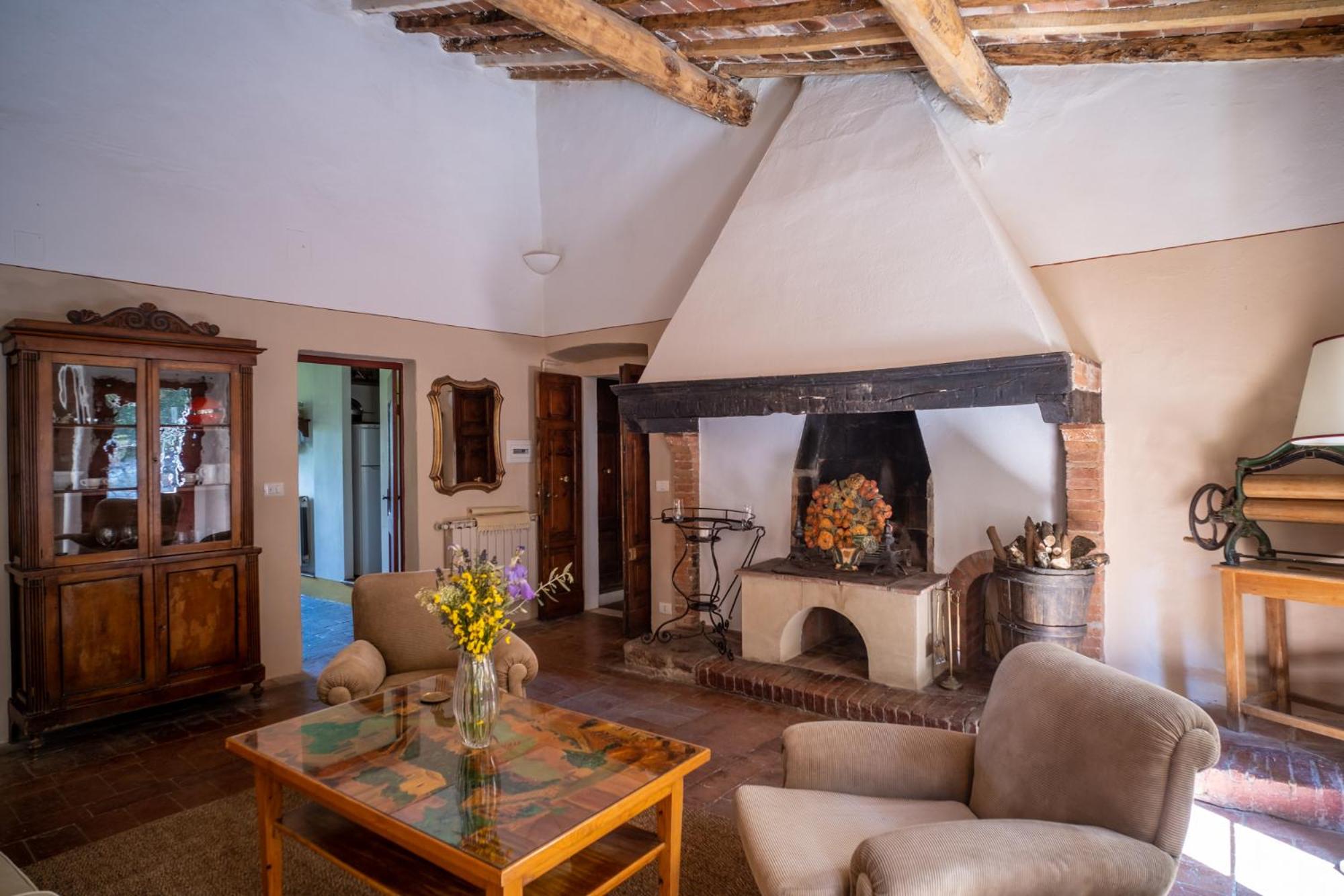 Tuscan Farmhouses at Castello del Calcione Estate