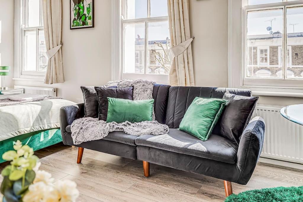 STUDIO FOR CITY EXPLORERS - 3 Min Walk to Station