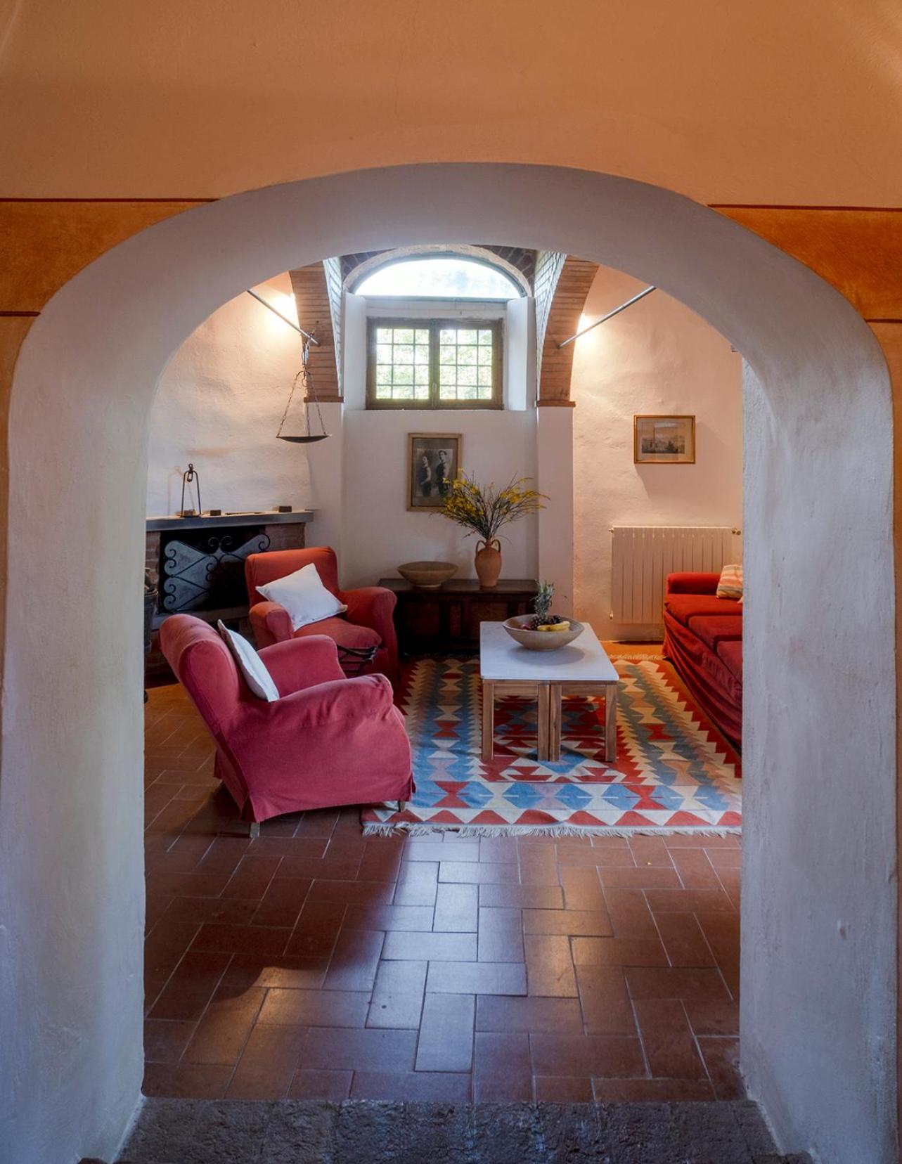 Tuscan Farmhouses at Castello del Calcione Estate