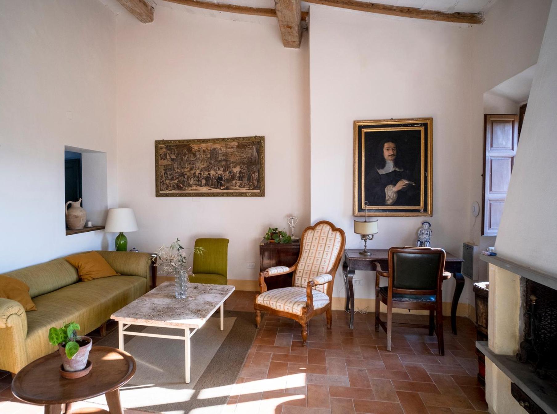 Tuscan Farmhouses at Castello del Calcione Estate