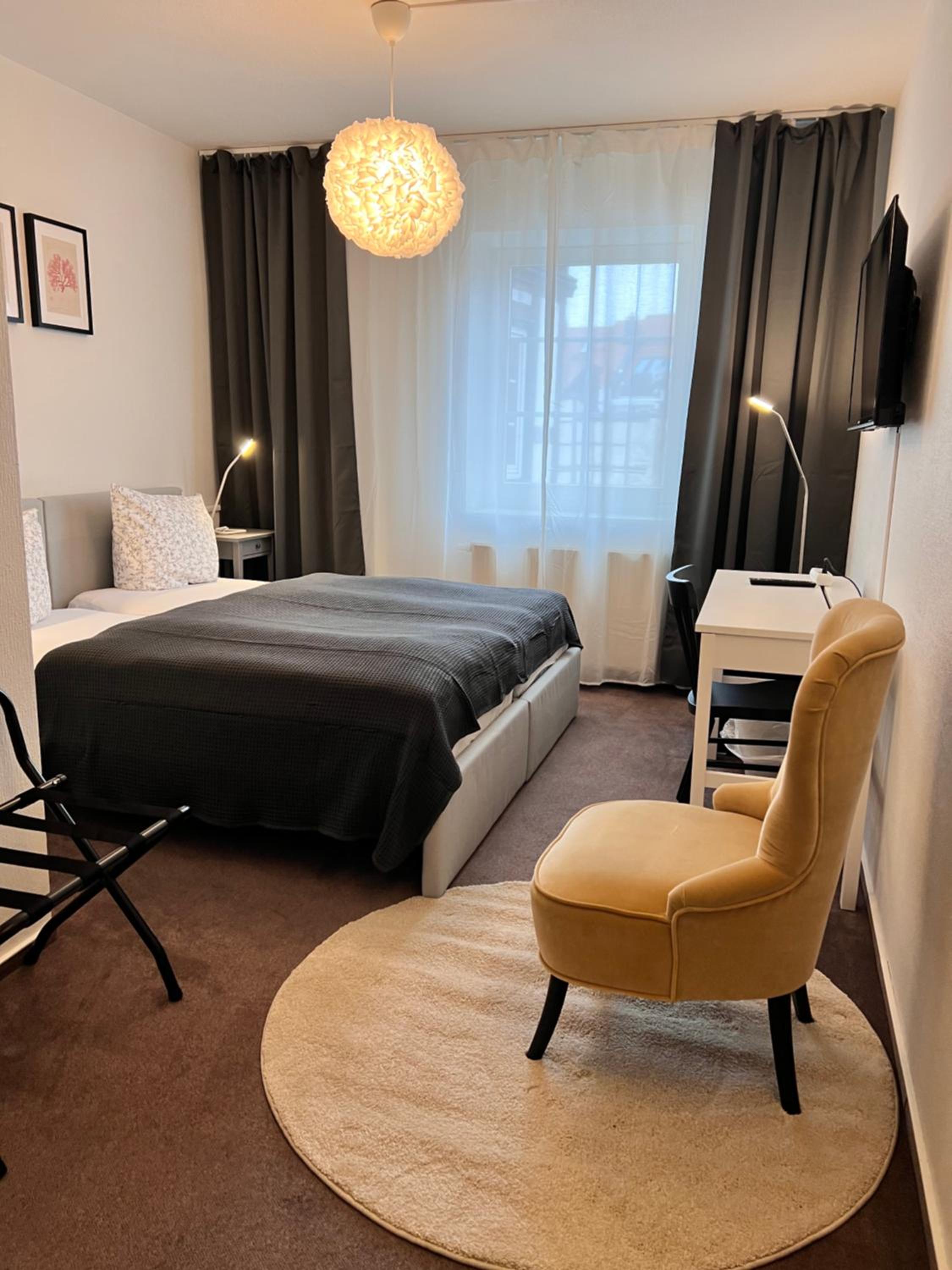 hotel room
