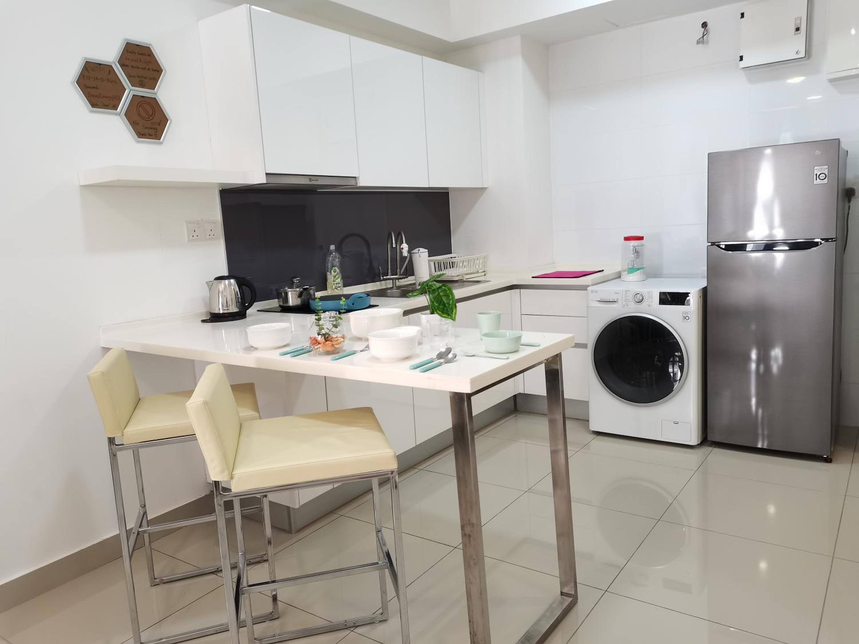Cyberjaya 1-bedroom Condo with WiFi /Pool /Tamarind Square photo 3