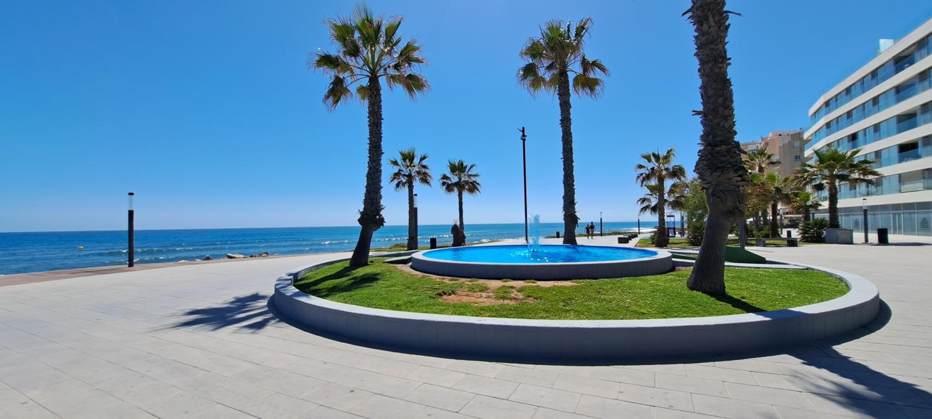 Apartamento de Don Huberto, Los Locos view 3