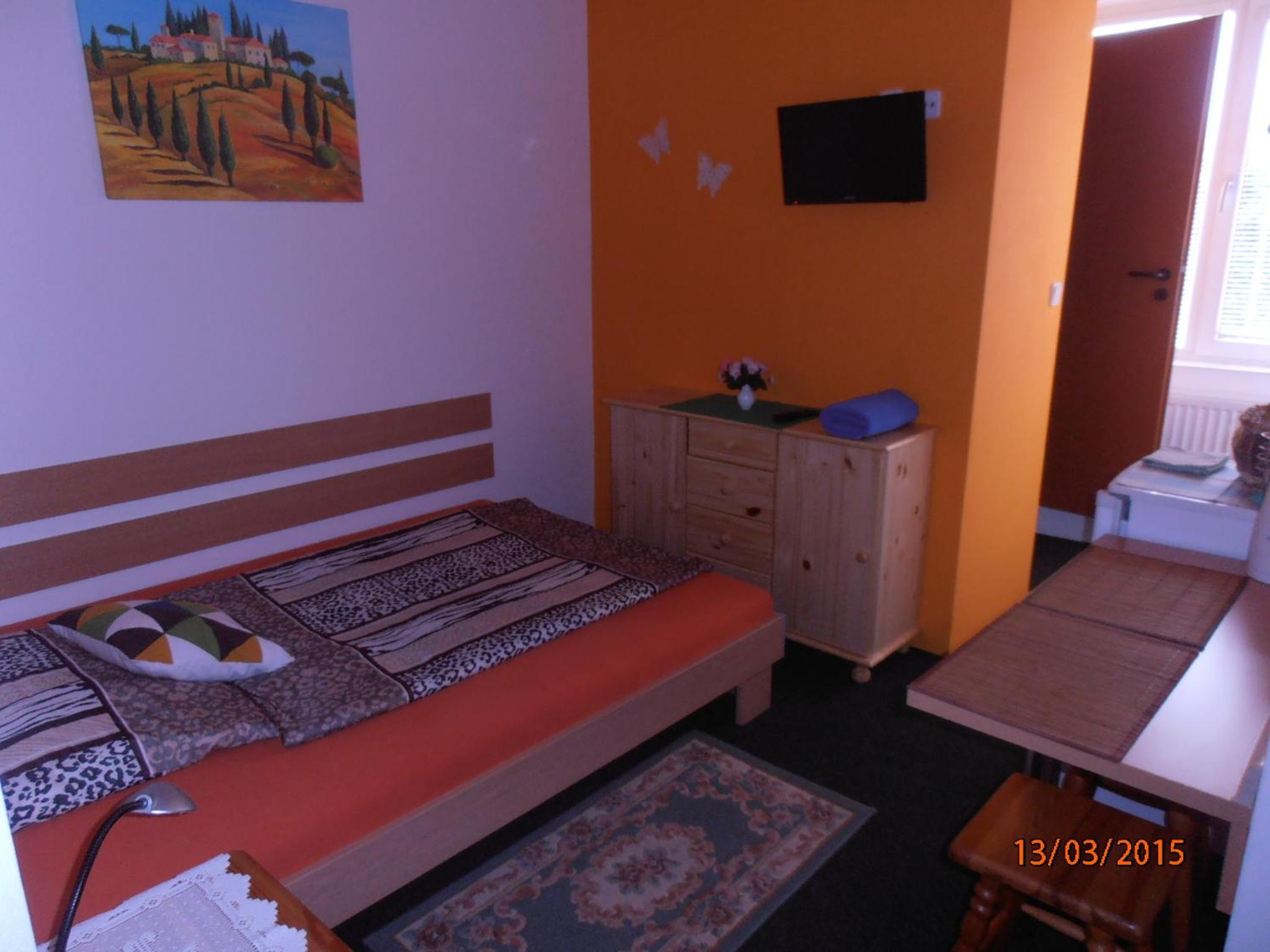 Photo 37