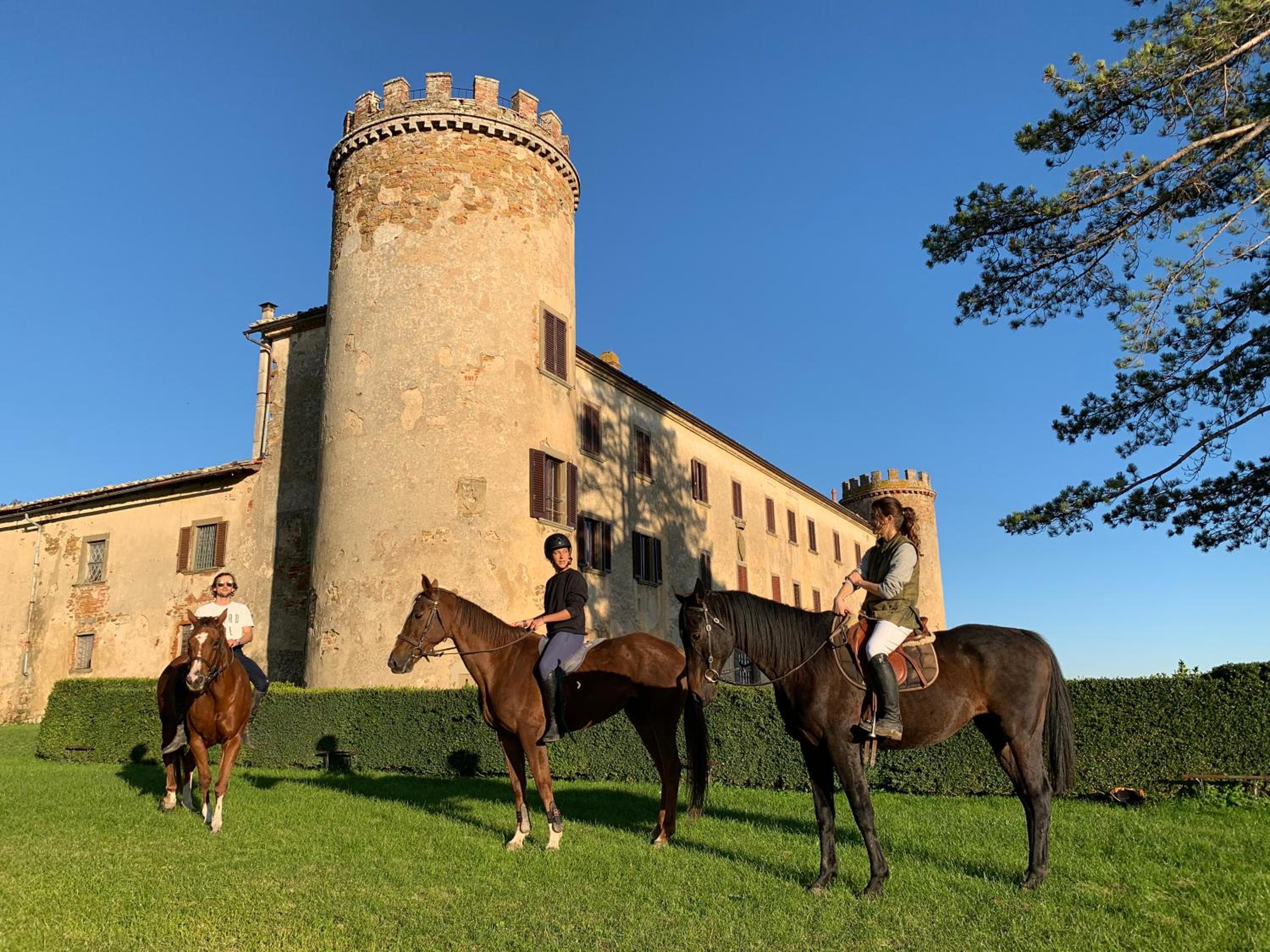 Tuscan Farmhouses at Castello del Calcione Estate