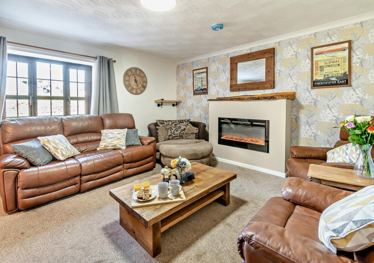 3 Bed in Stackpole oc-c27398 view 2