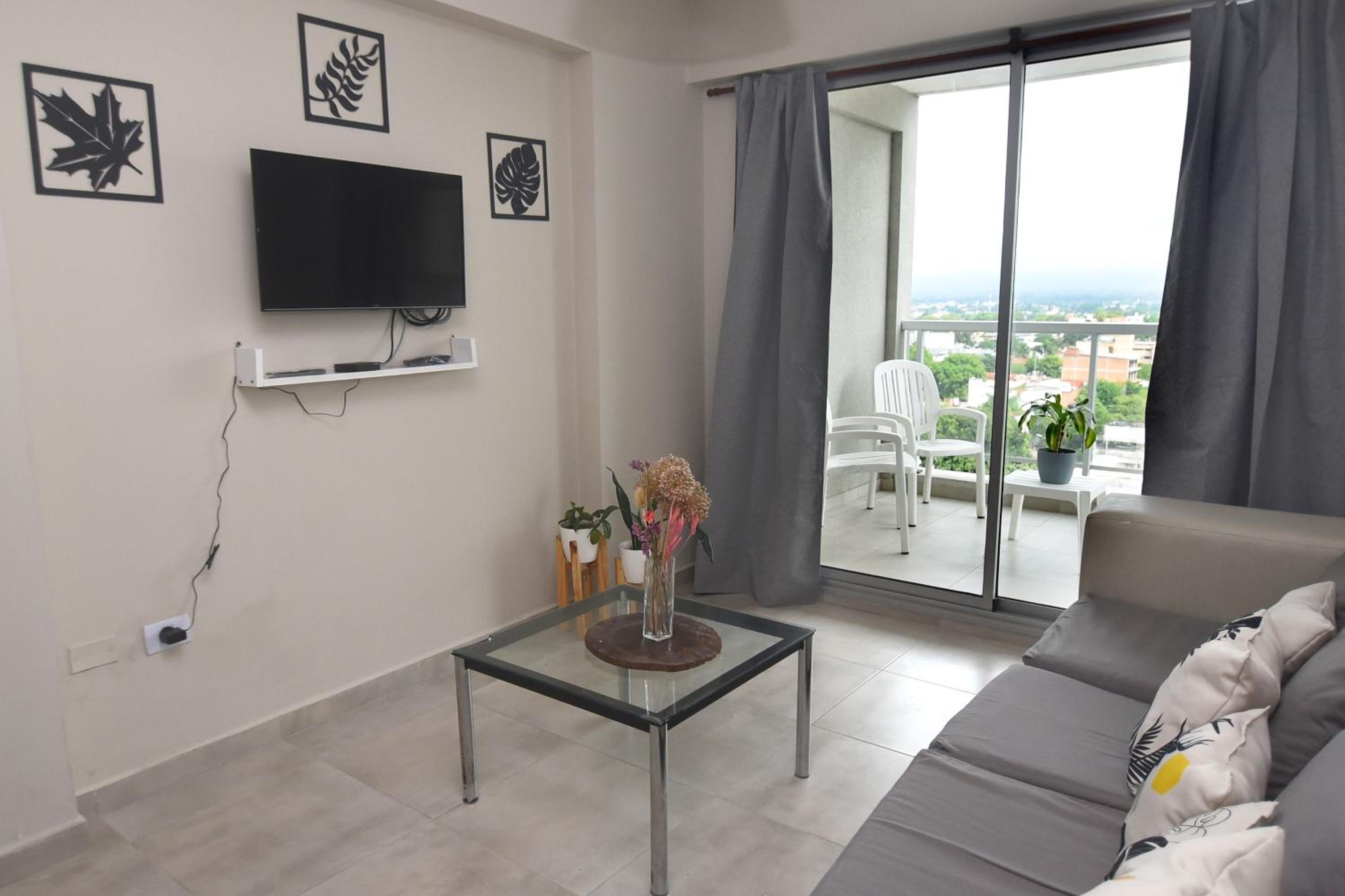 Cómodo apt 2DR con hermosas vistas!