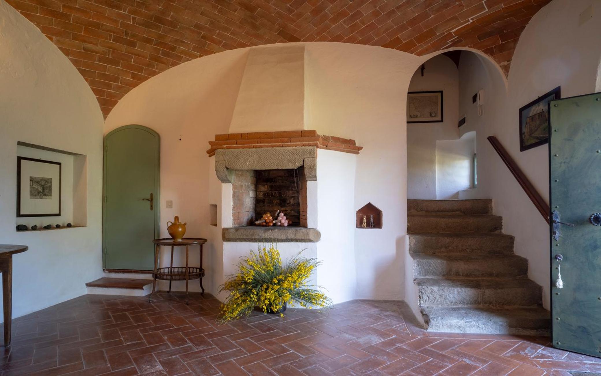 Tuscan Farmhouses at Castello del Calcione Estate