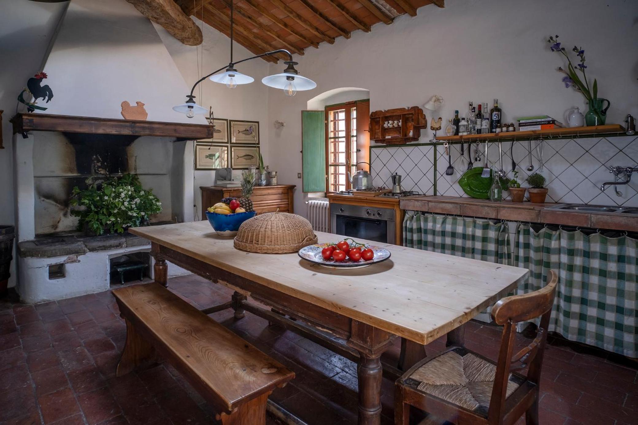 Tuscan Farmhouses at Castello del Calcione Estate