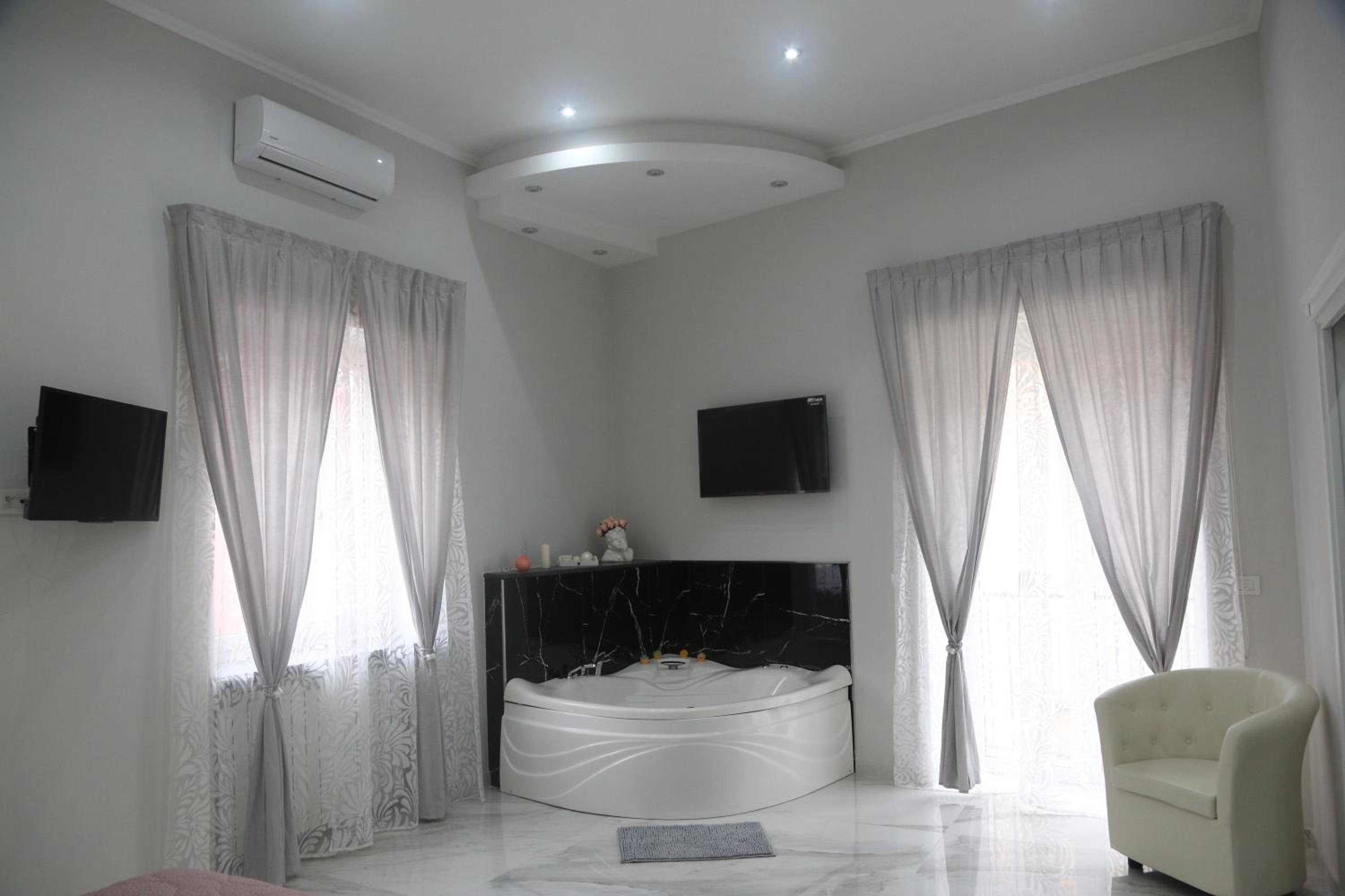 Opera Home Napoli
