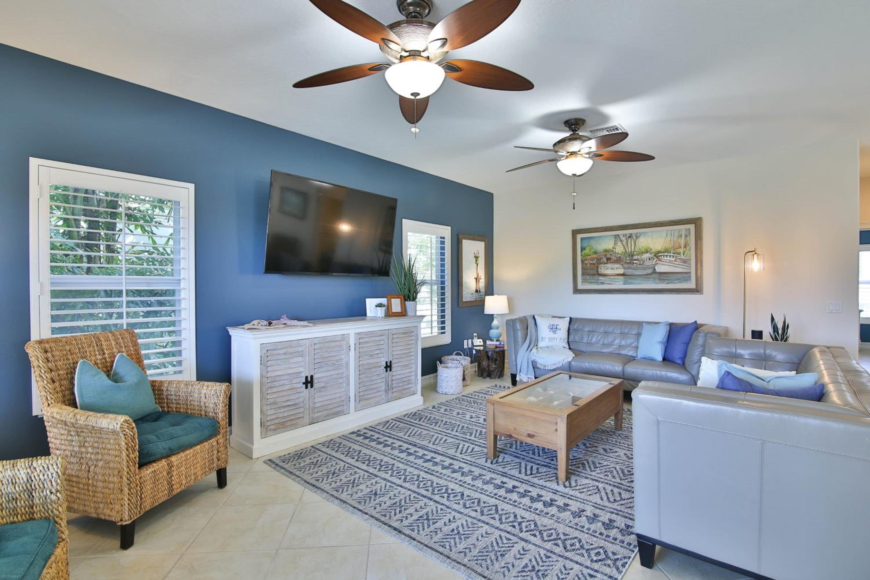 Luxury Waterfront Home With A Heated Pool And Spa! view 5