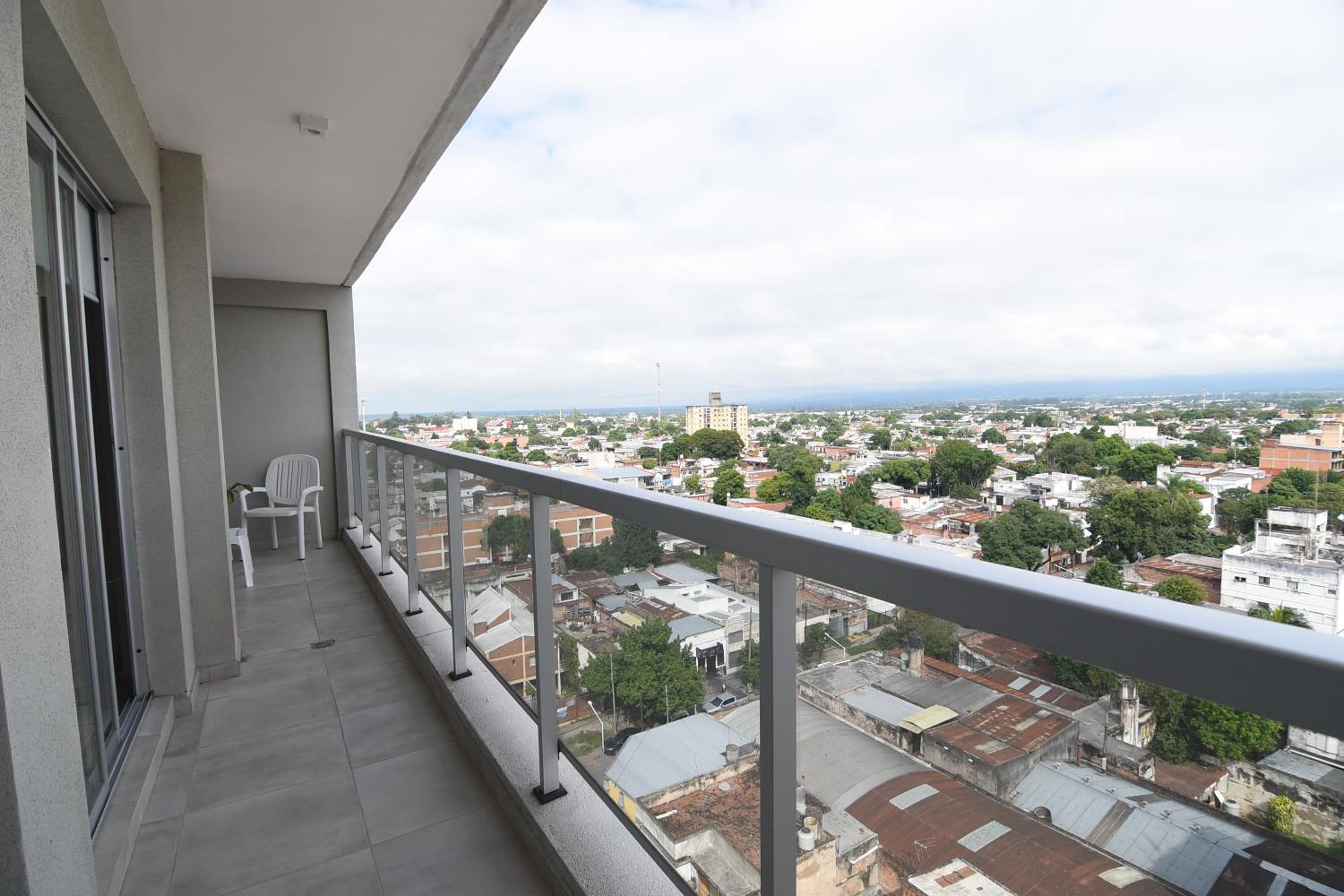 Cómodo apt 2DR con hermosas vistas!