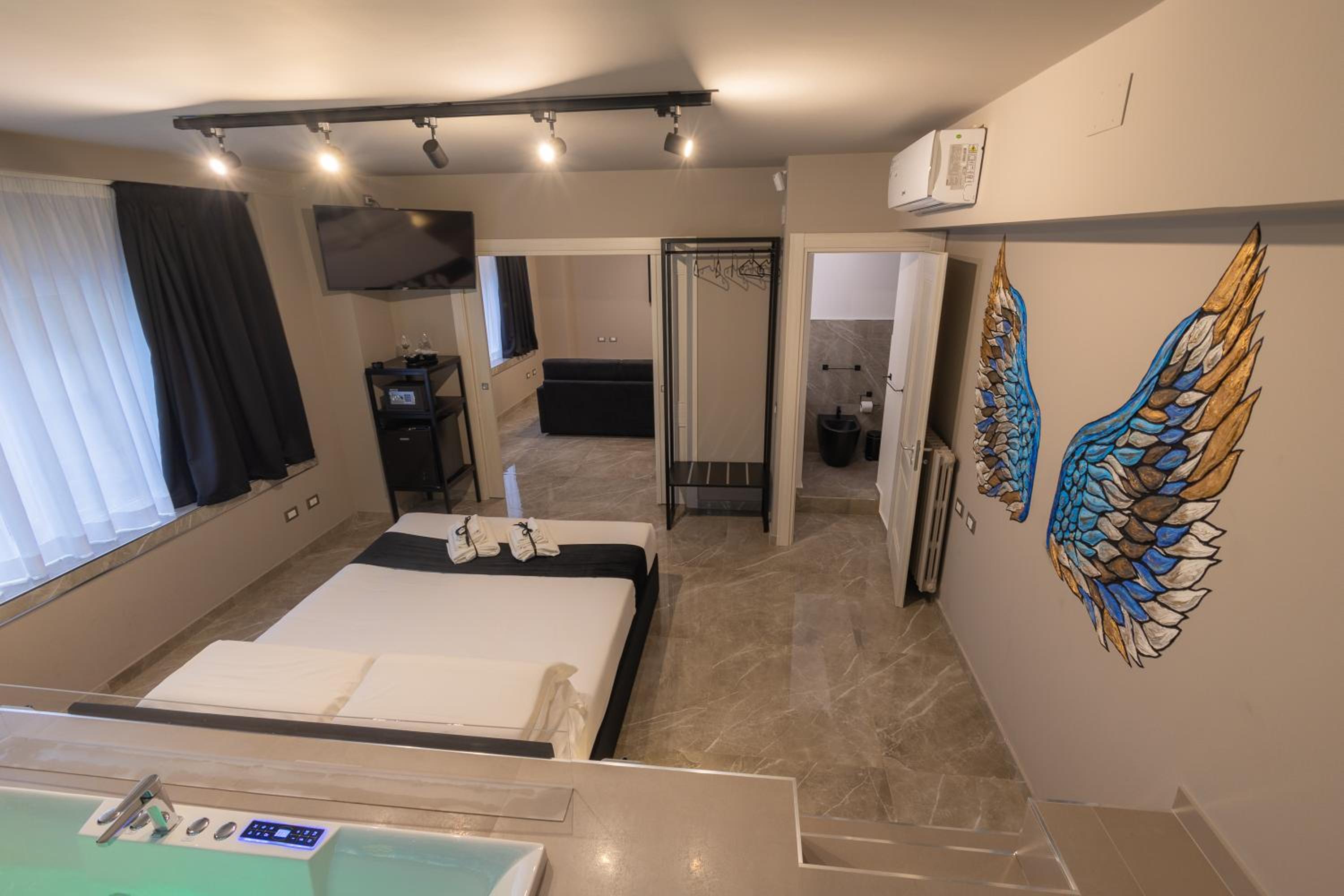 hotel room