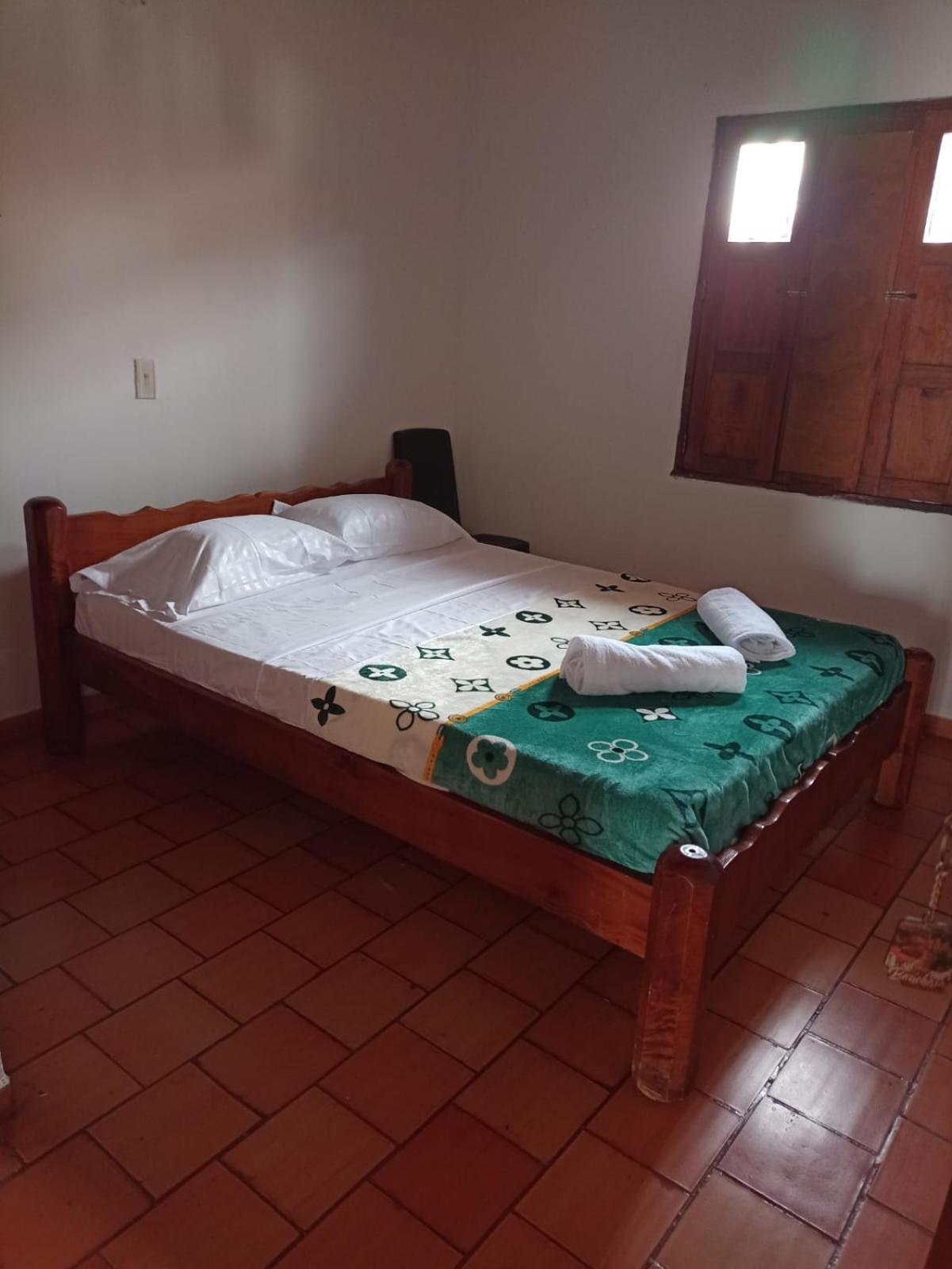 HOSTAL BAUTAN