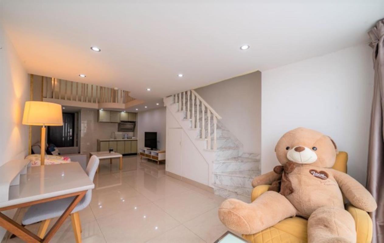April Fair Duplex Apartment Guagnzhou South Railway Station Min Jie Branch