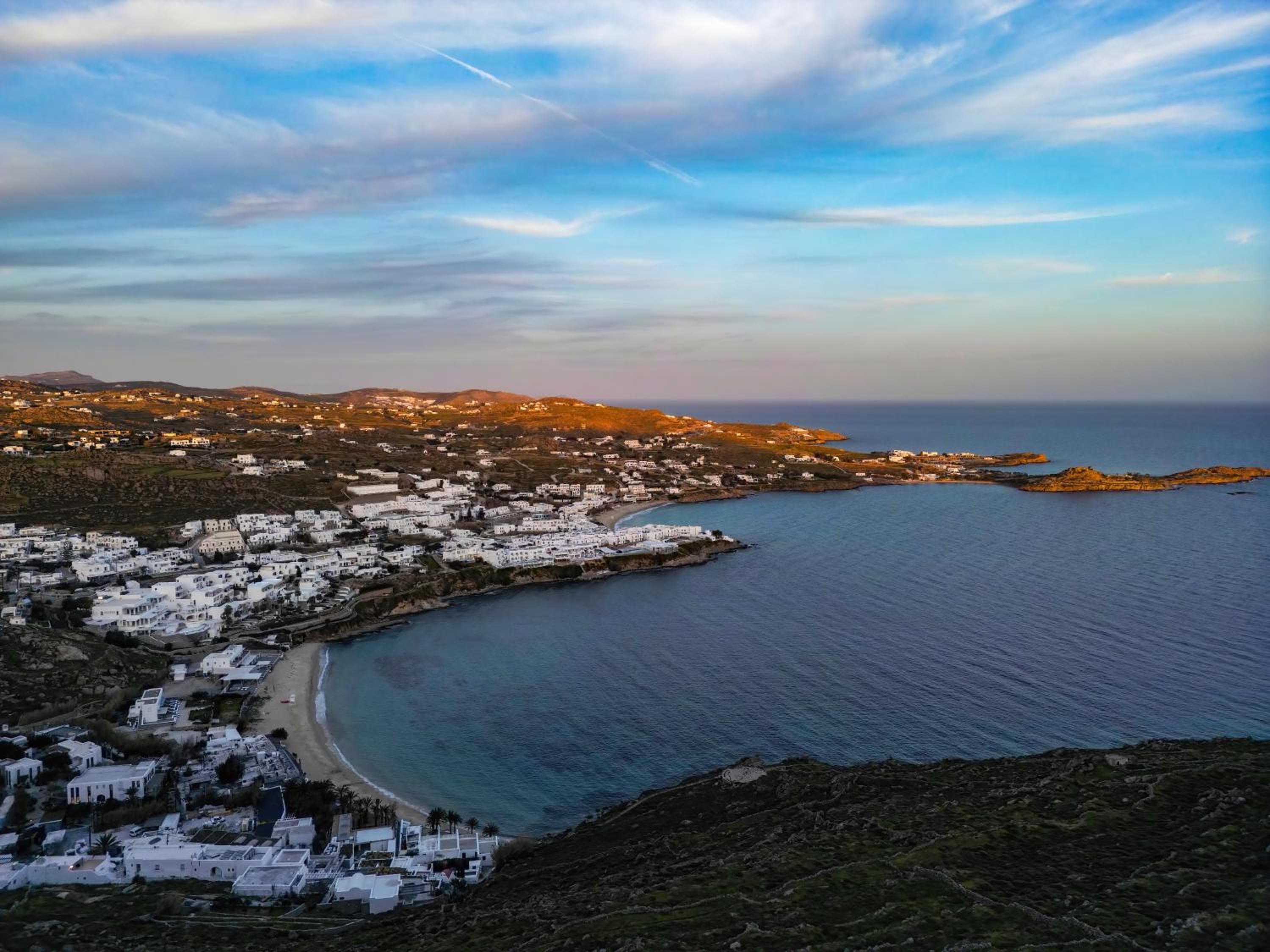 Mykonos Psarou Place with Private Jacuzzi view 4